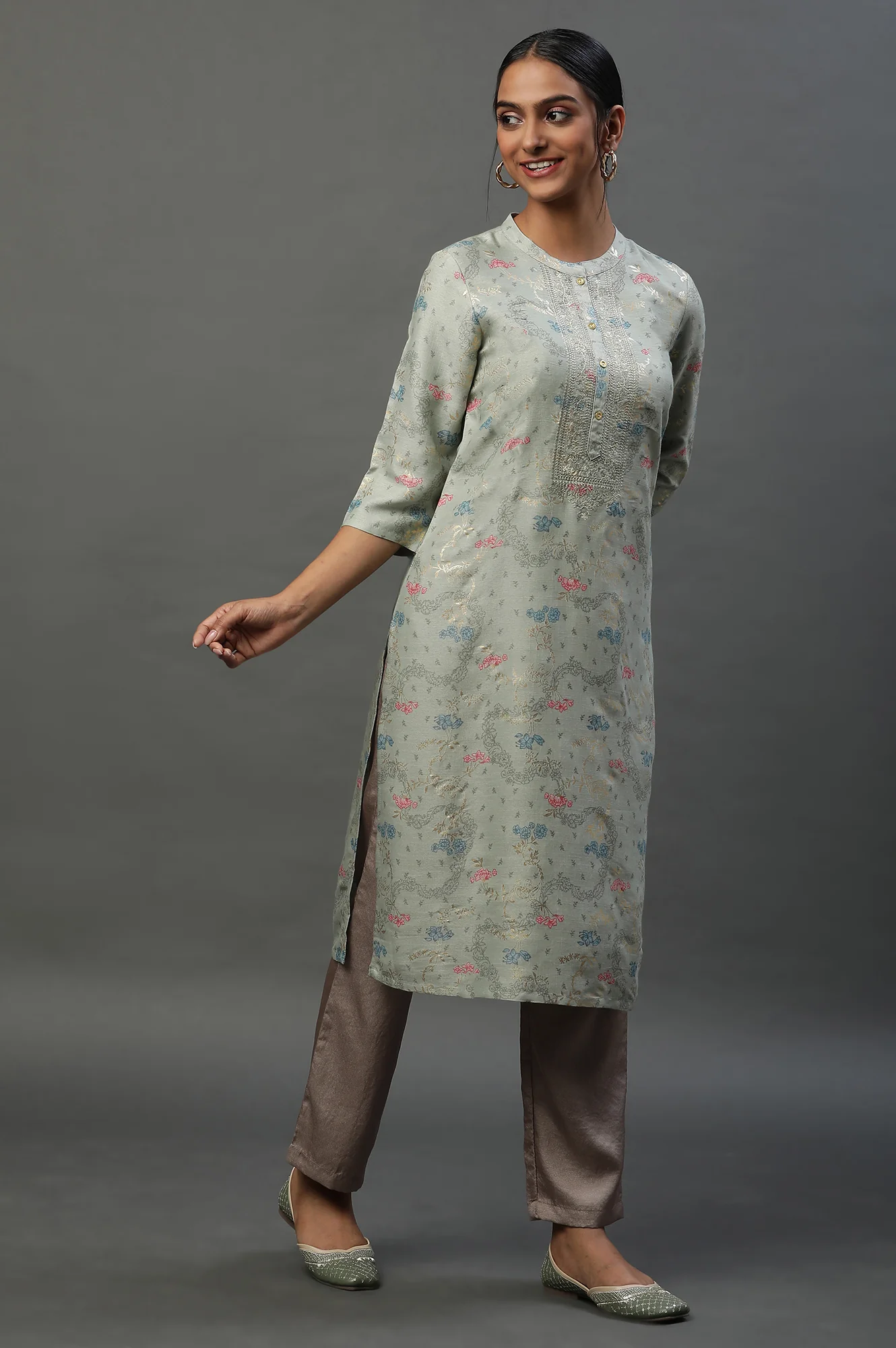Green Abstract Printed Ethnic Kurta - Image 5