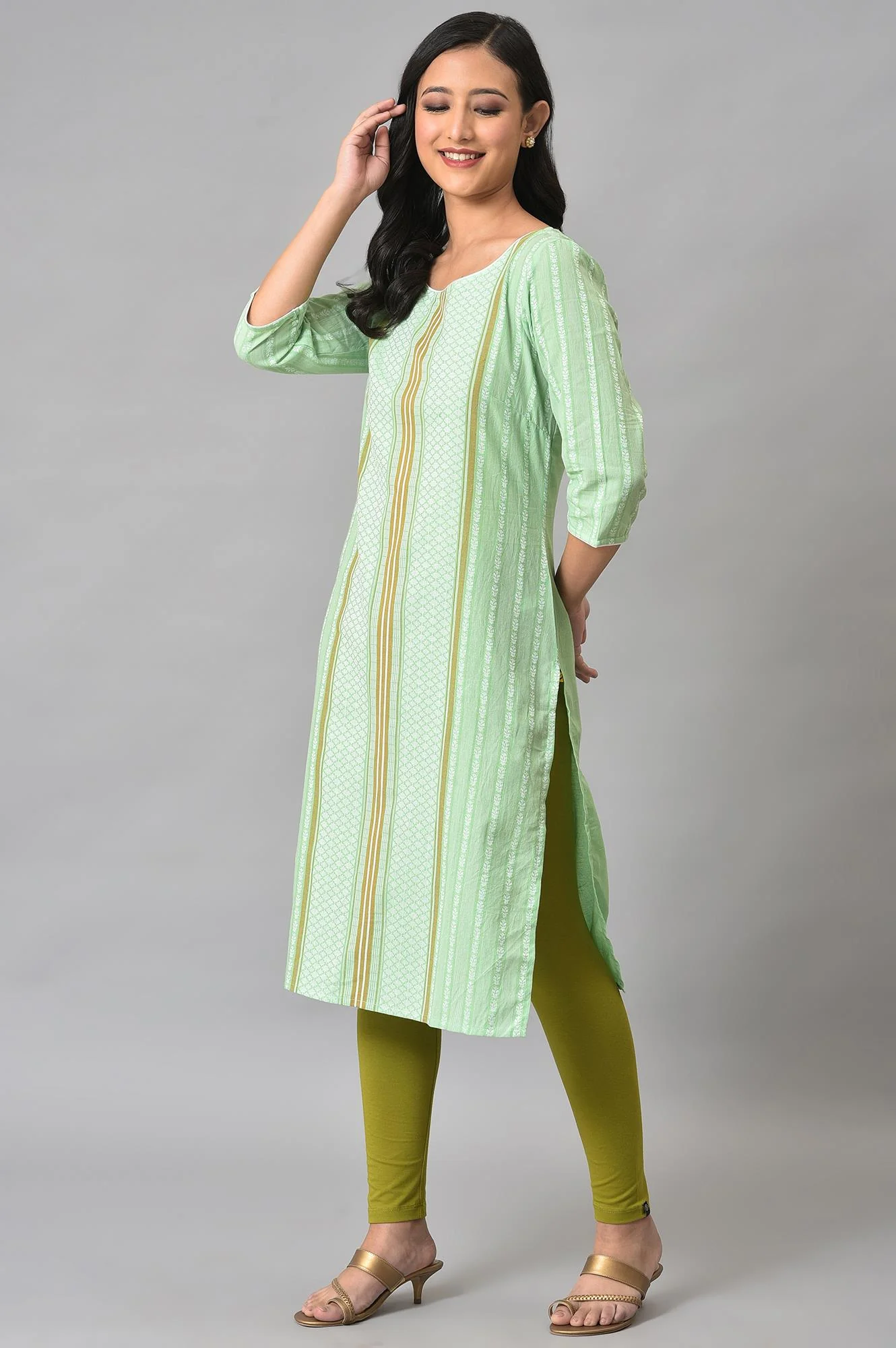 Green Cotton Dobby Printed Kurta - Image 4