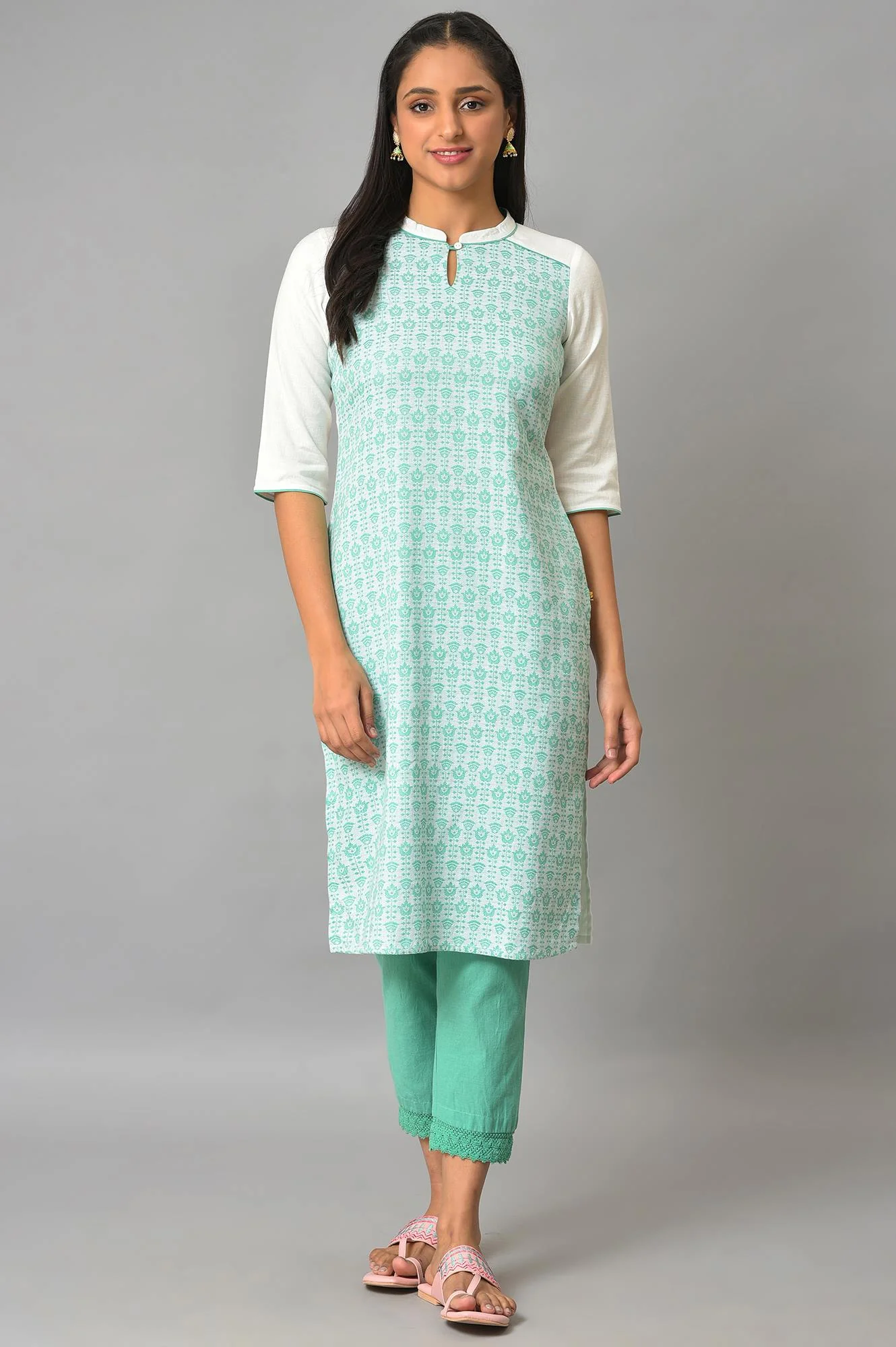 Green Cotton Printed kurta & Trouser Set