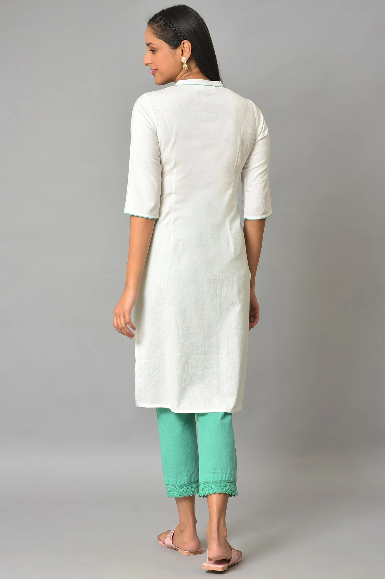 Green Cotton Printed kurta & Trouser Set - Image 2