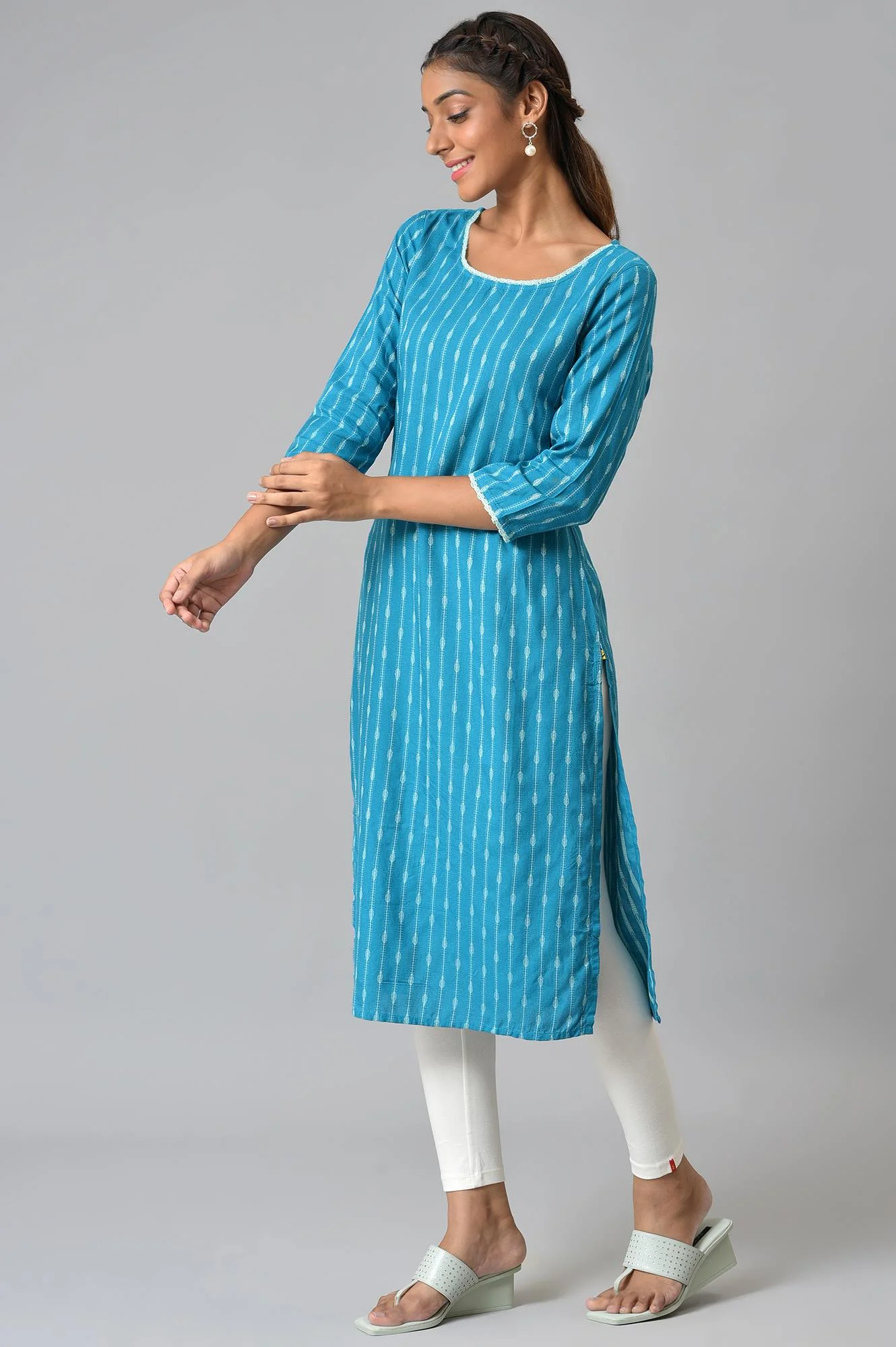Green Dobby Boat Neck kurta - Image 3
