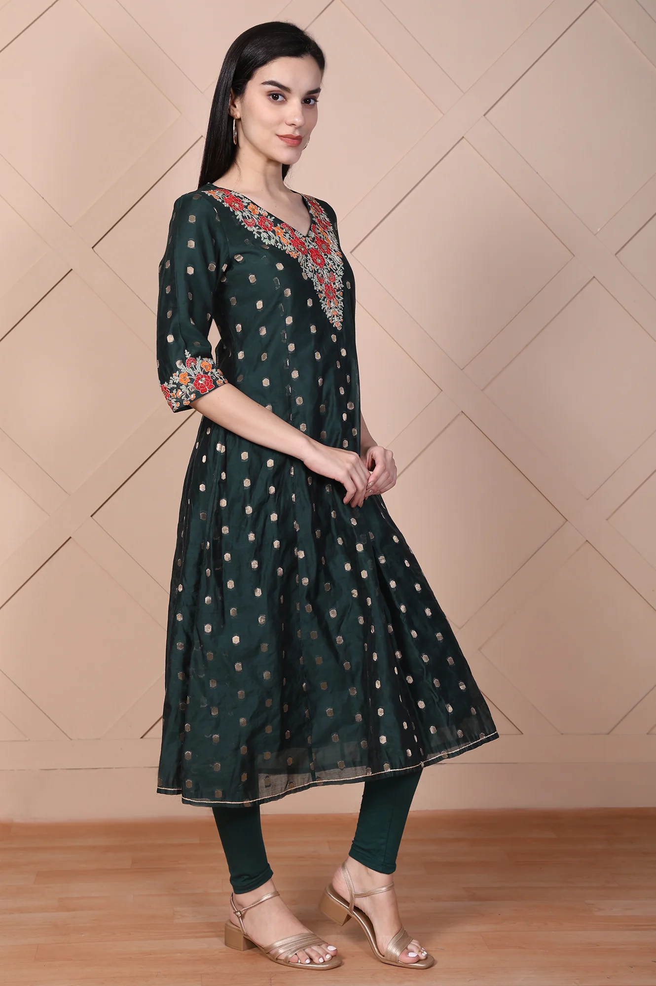 Green Embroidered A-Line Silk Blend Kurta with Legging and Dupatta Set - Image 6
