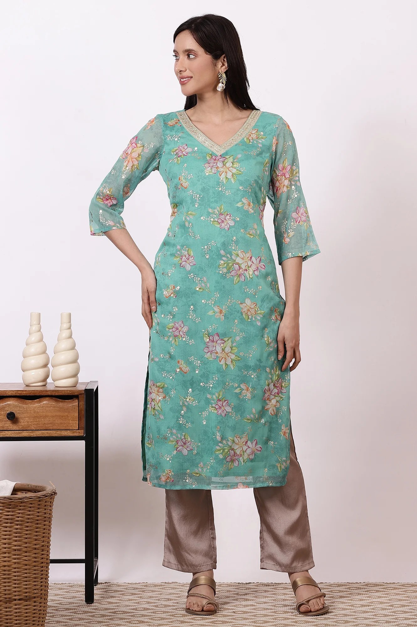 Green Floral Foil Printed Georgette Straight Kurta - Image 4