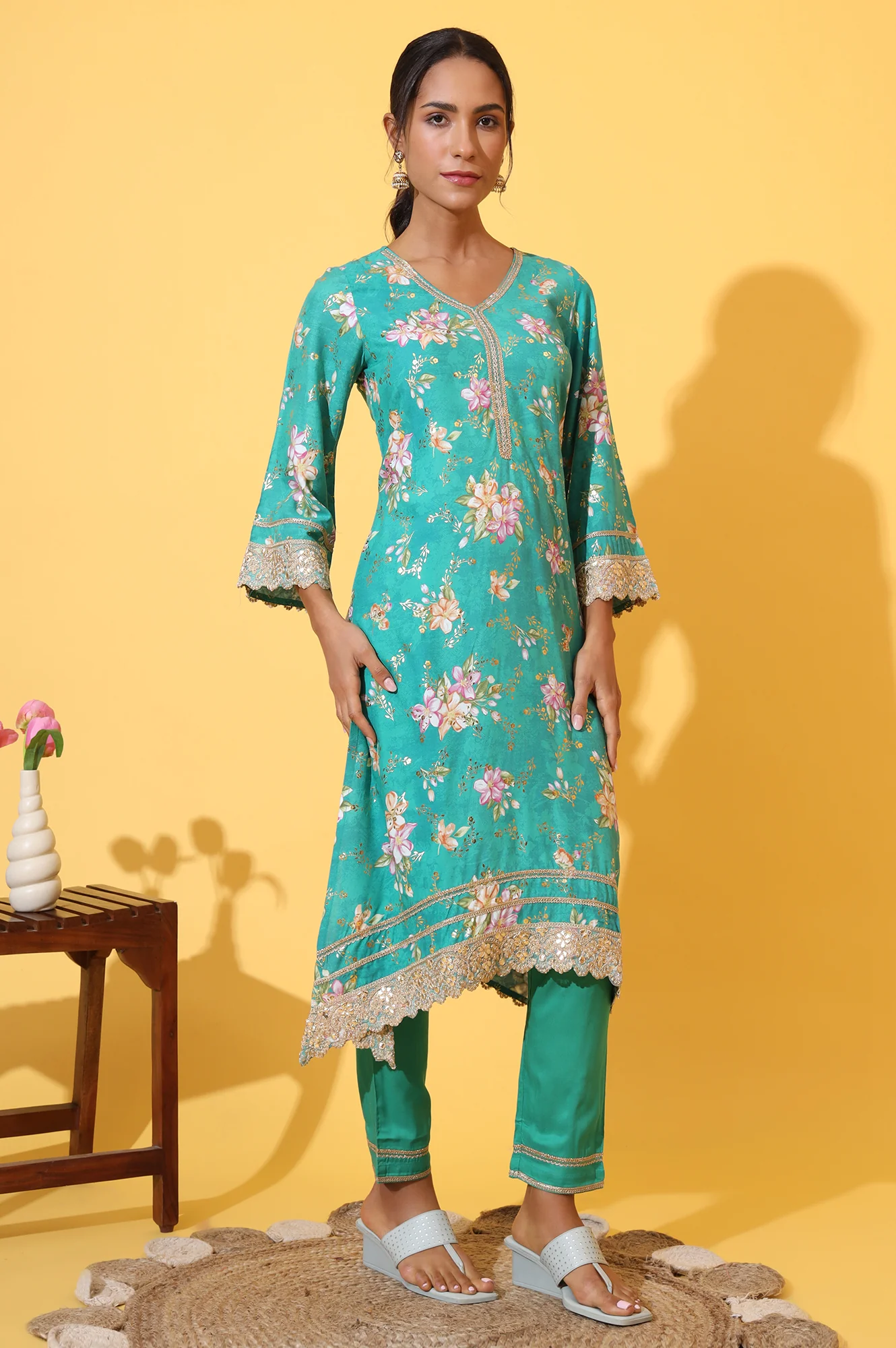 Green Floral Printed A-line Kurta, Trousers and Stole Set - Image 7