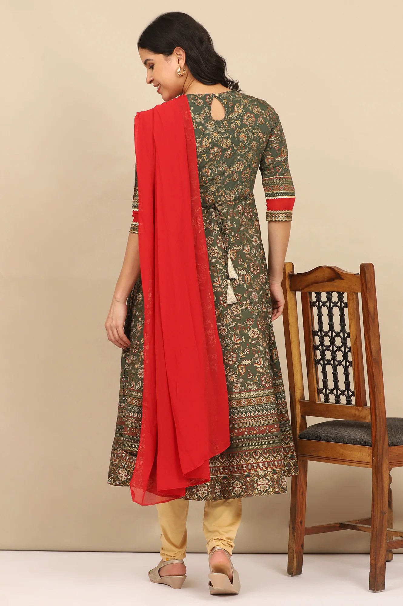 Green Floral Printed Attached Draped Flared Dress and Leggings Set - Image 5