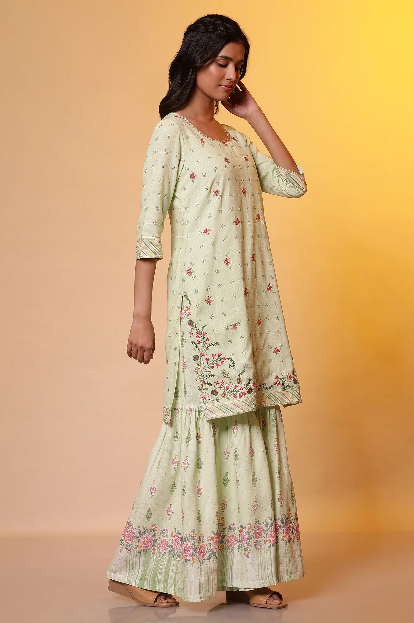 Green Floral Printed Kurta, Sharara and Duptta Set - Image 5