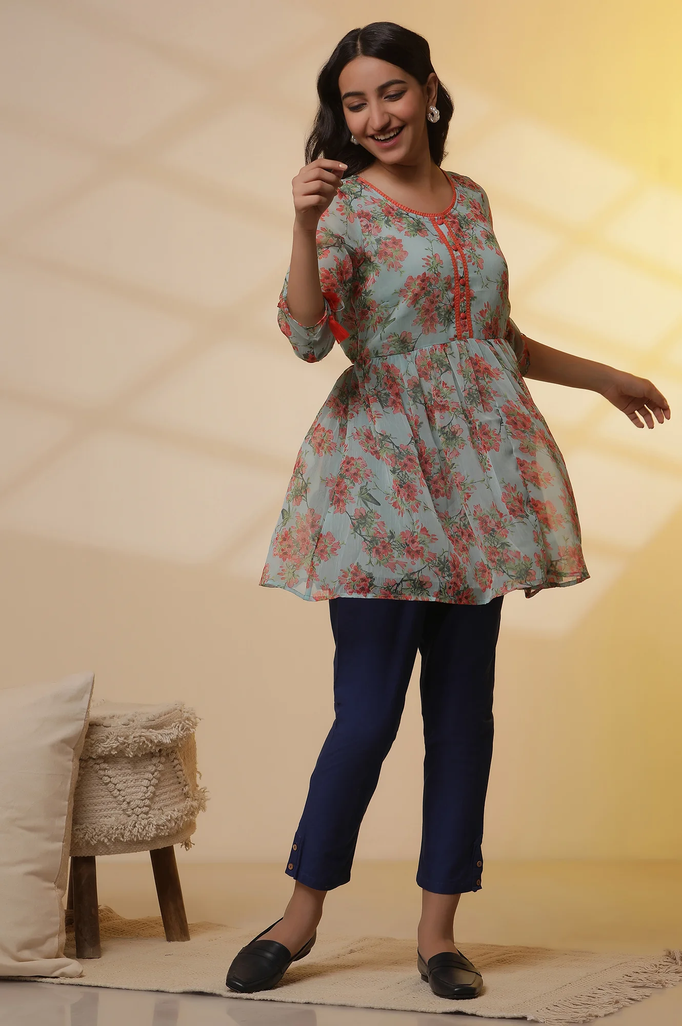 Green Floral Printed Peplim Short Kurti and Trousers Set