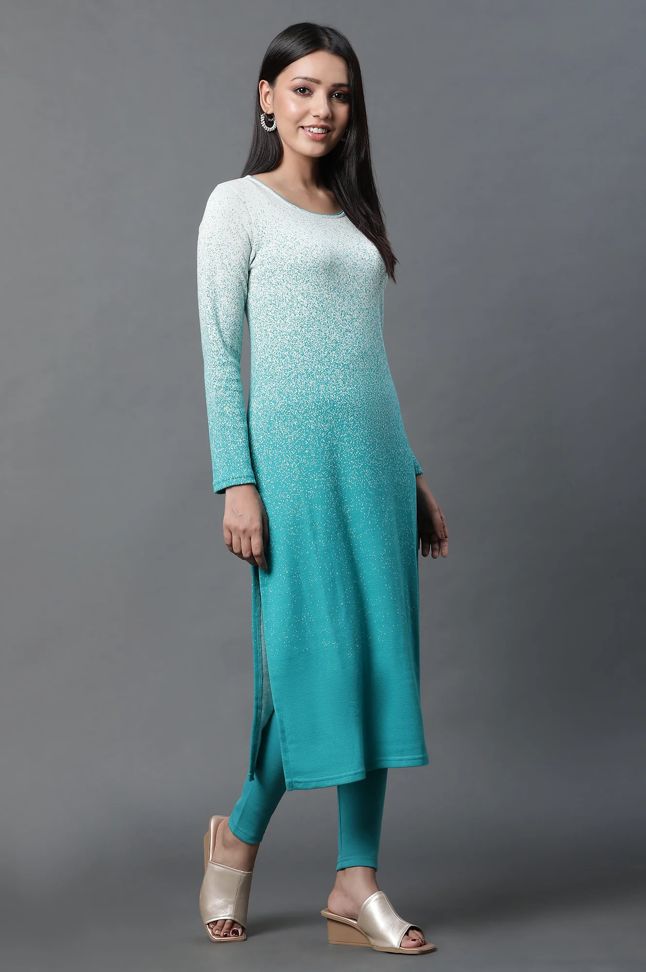 Green Ombre Winter Kurta and Tights Set - Image 5