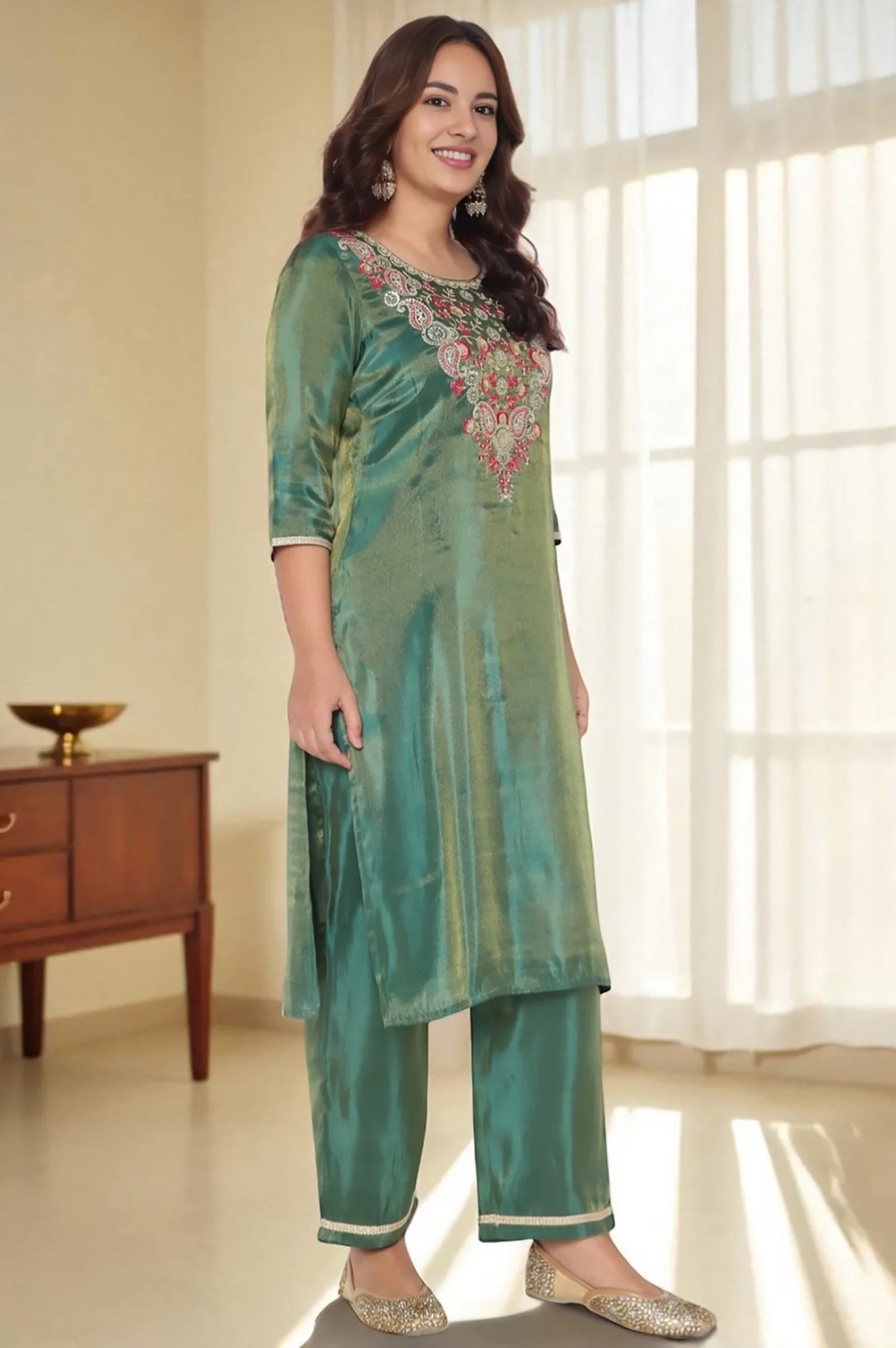 Green Solid Printed Sequins Tissues Kurta, Palazzo and Dupatta Set - Image 3