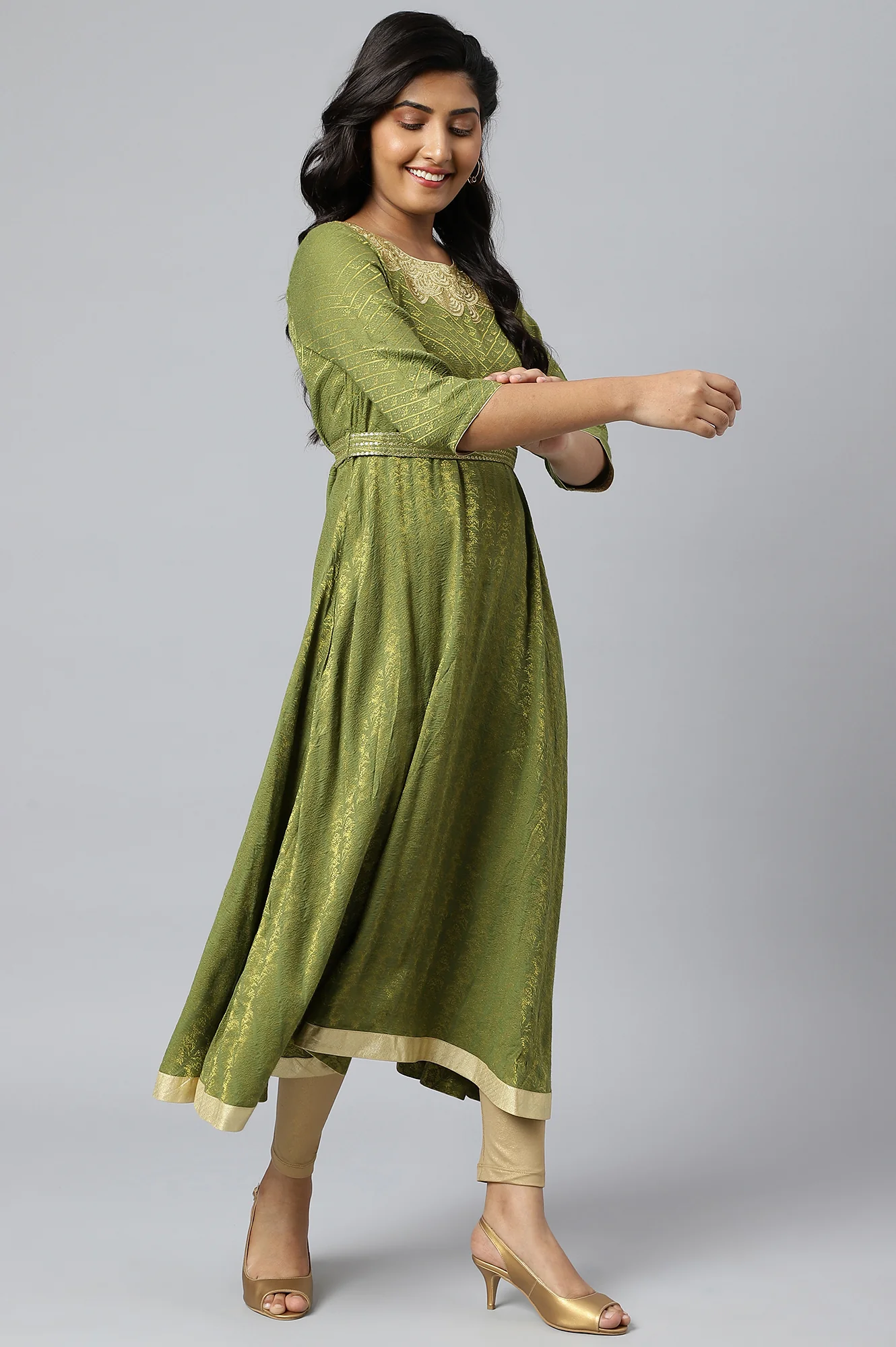 Green Zari Embroidered & Sequined Dobby Kurta - Image 6