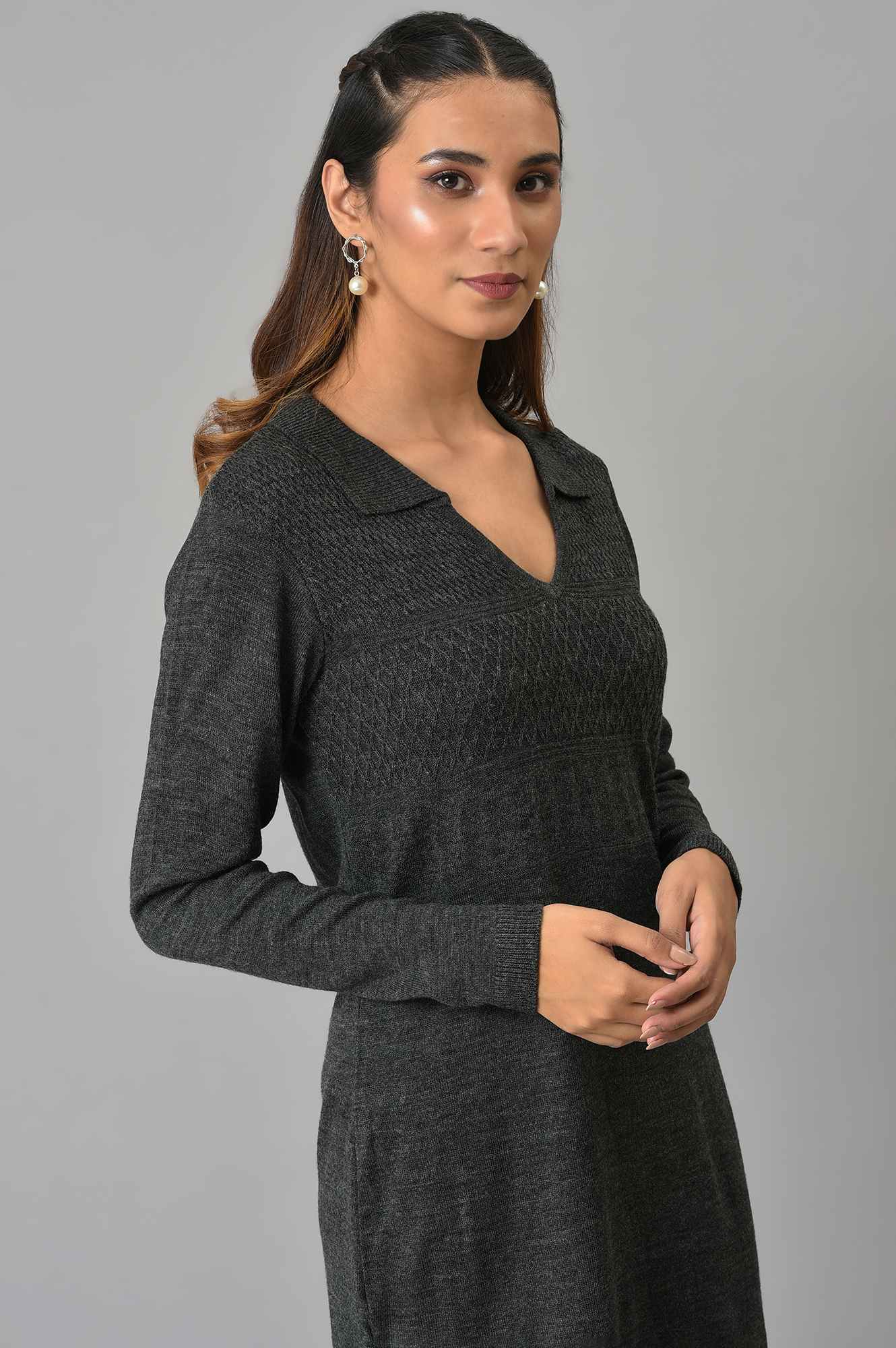 Grey Acrylic Charm Winter kurta - Image 6