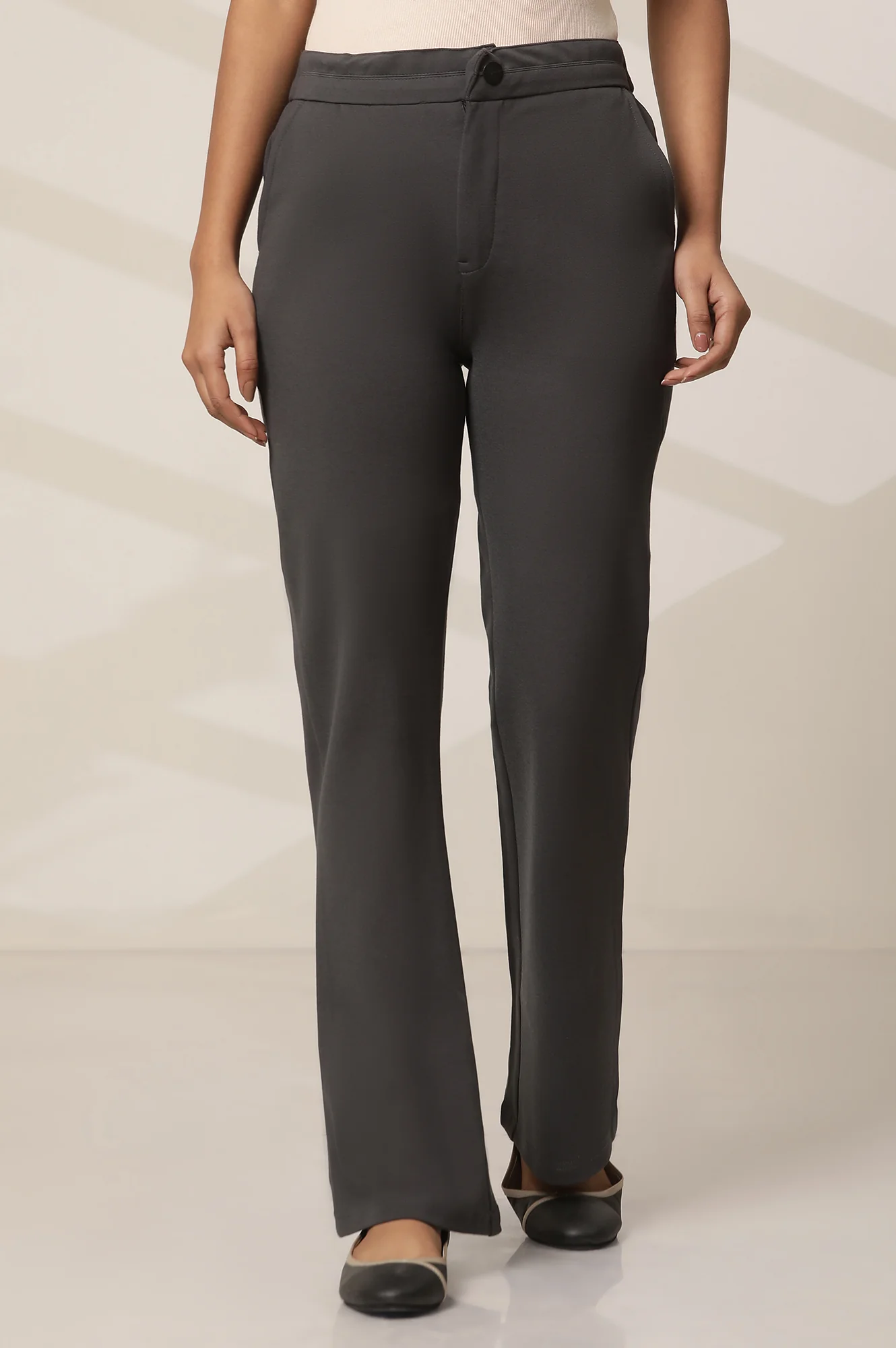 Grey Solid Straight Fit Pants With Button Closure - Image 2