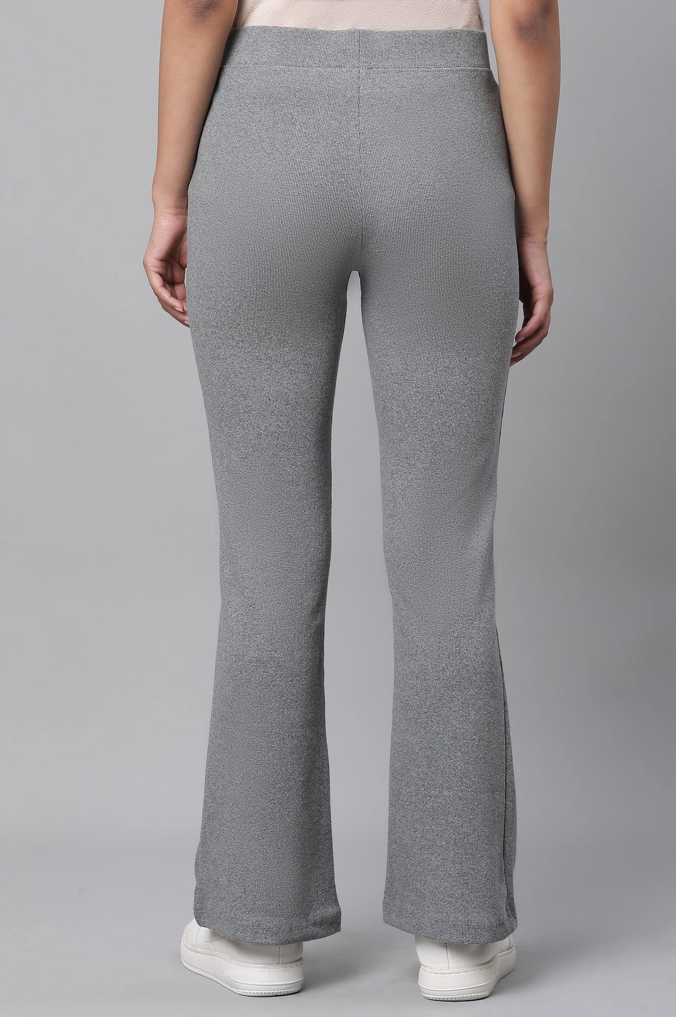 Grey Solid Flared Pants With Elasticated Waist - Image 3