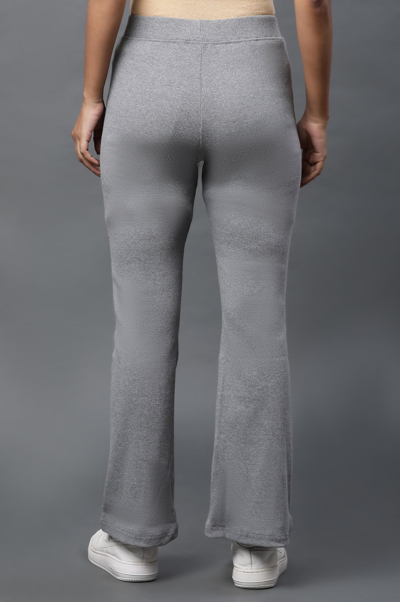 Grey Solid Flared Pants With Elasticated Waist - Image 3