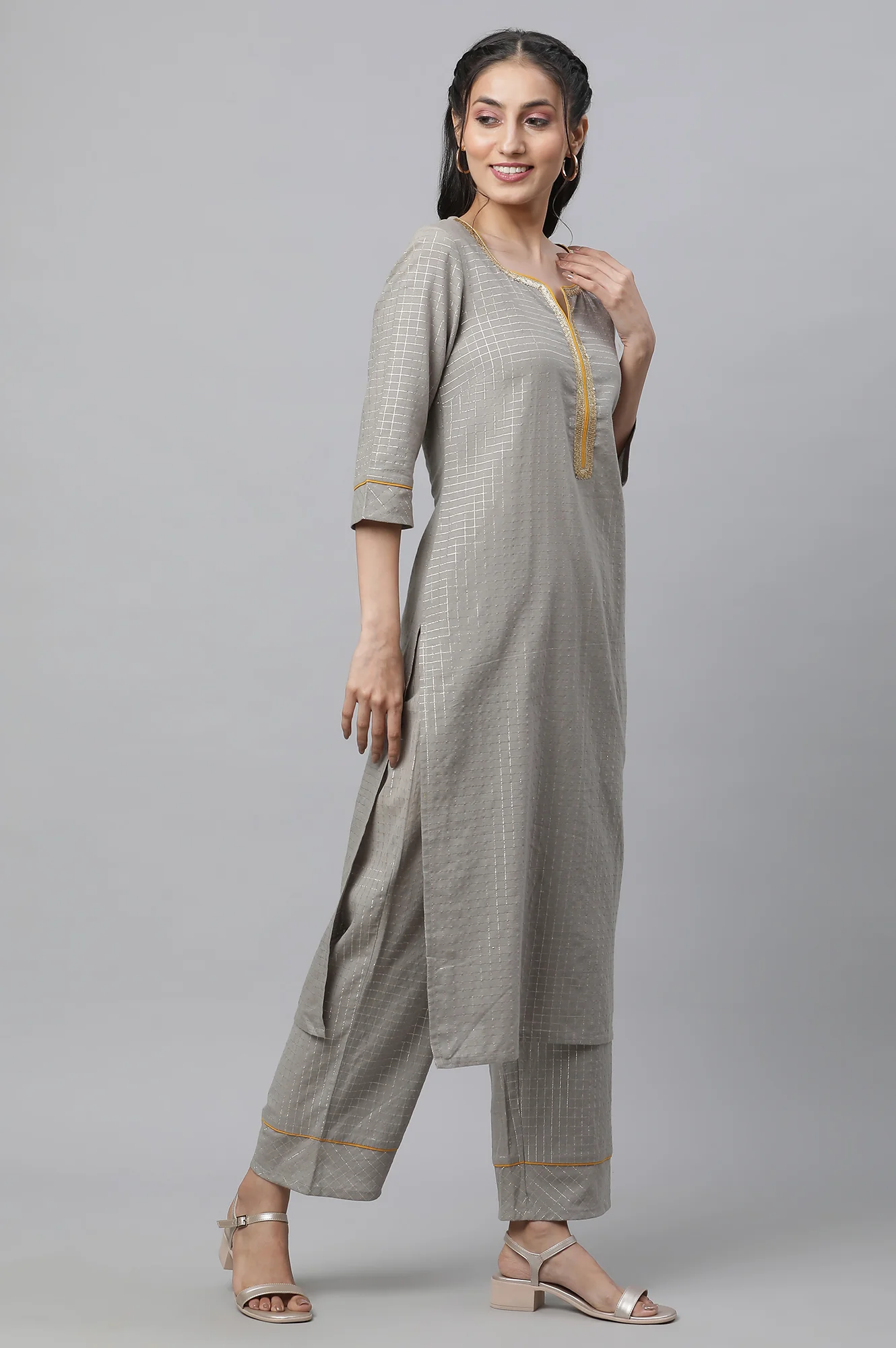 Grey Embellished Kurta, Pants & Dupatta - Image 5