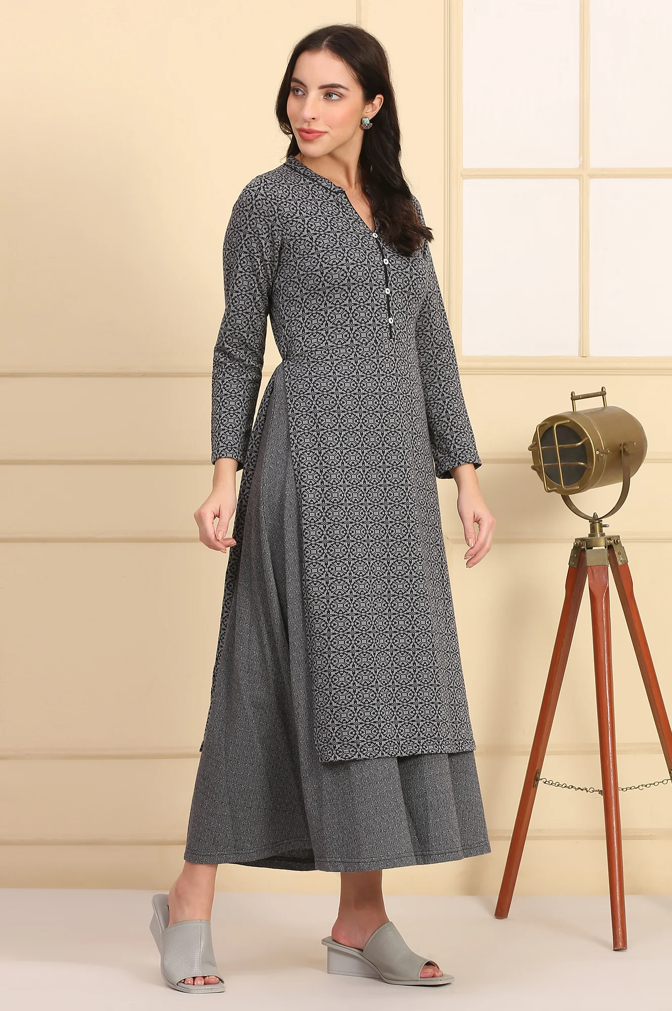 Grey Geometric Printed Yarn Dyed A-line Winter Dress - Image 6