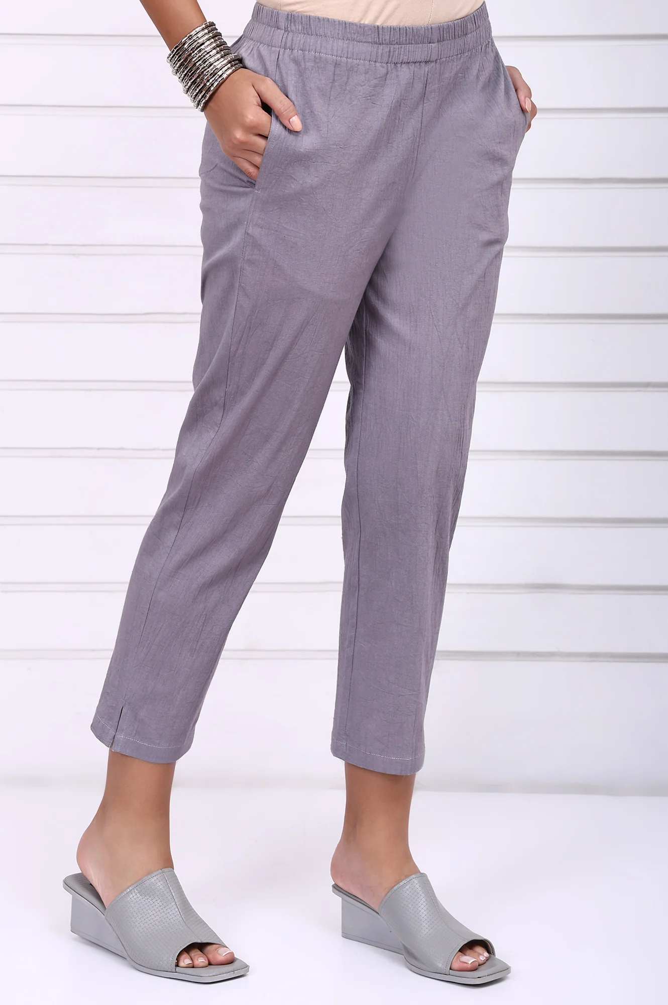 Grey Solid Mid-Rise Cotton Trouser - Image 3