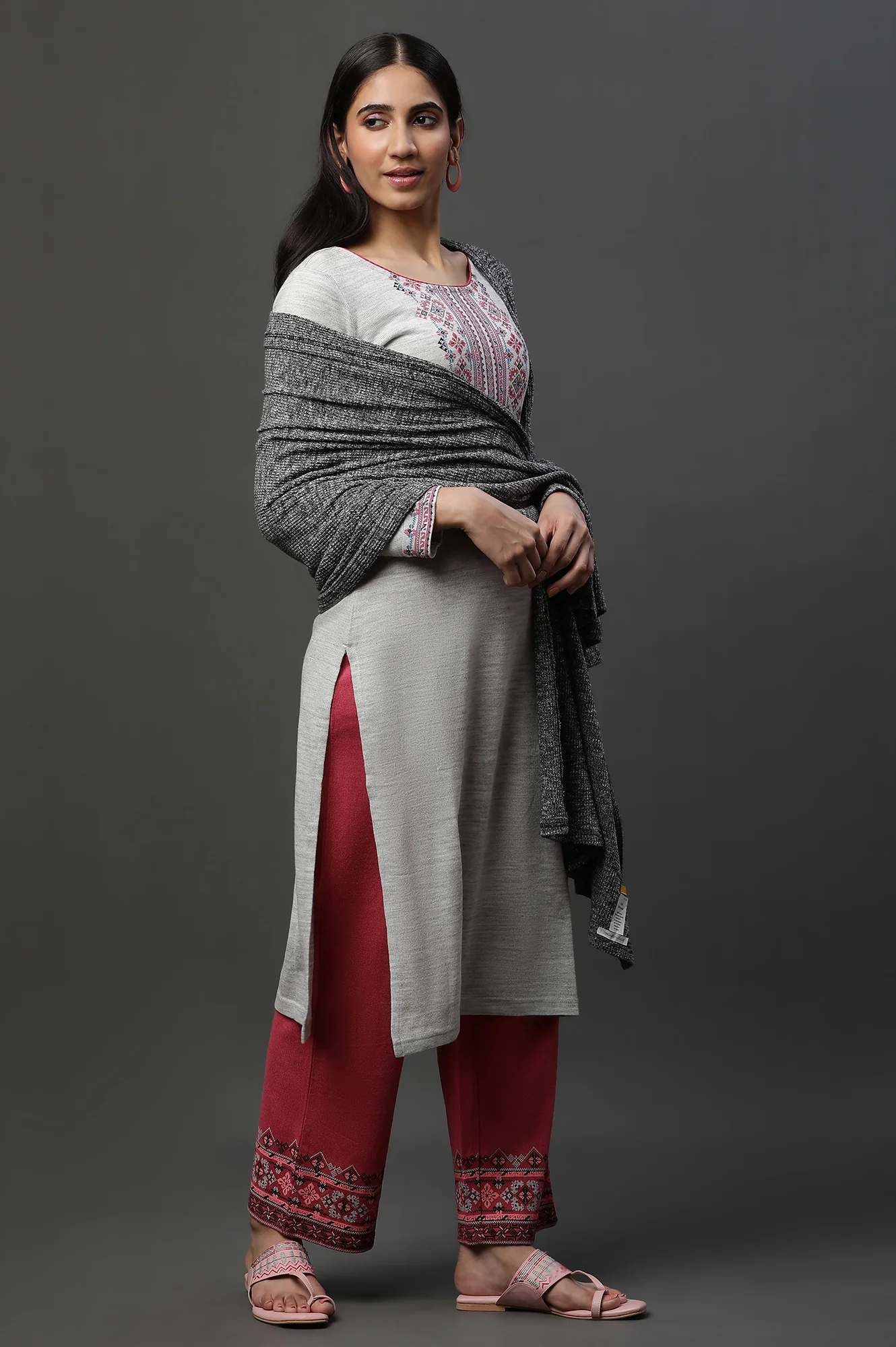 Grey Textured Stole - Image 3