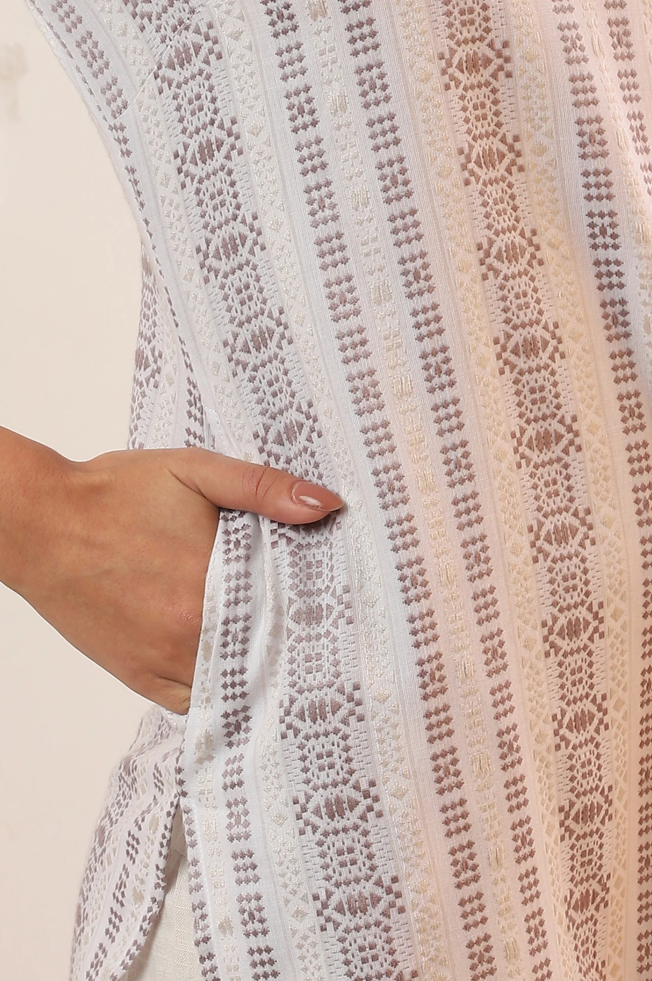 Grey Yarn Dyed Straight Cotton Blend Kurta - Image 8