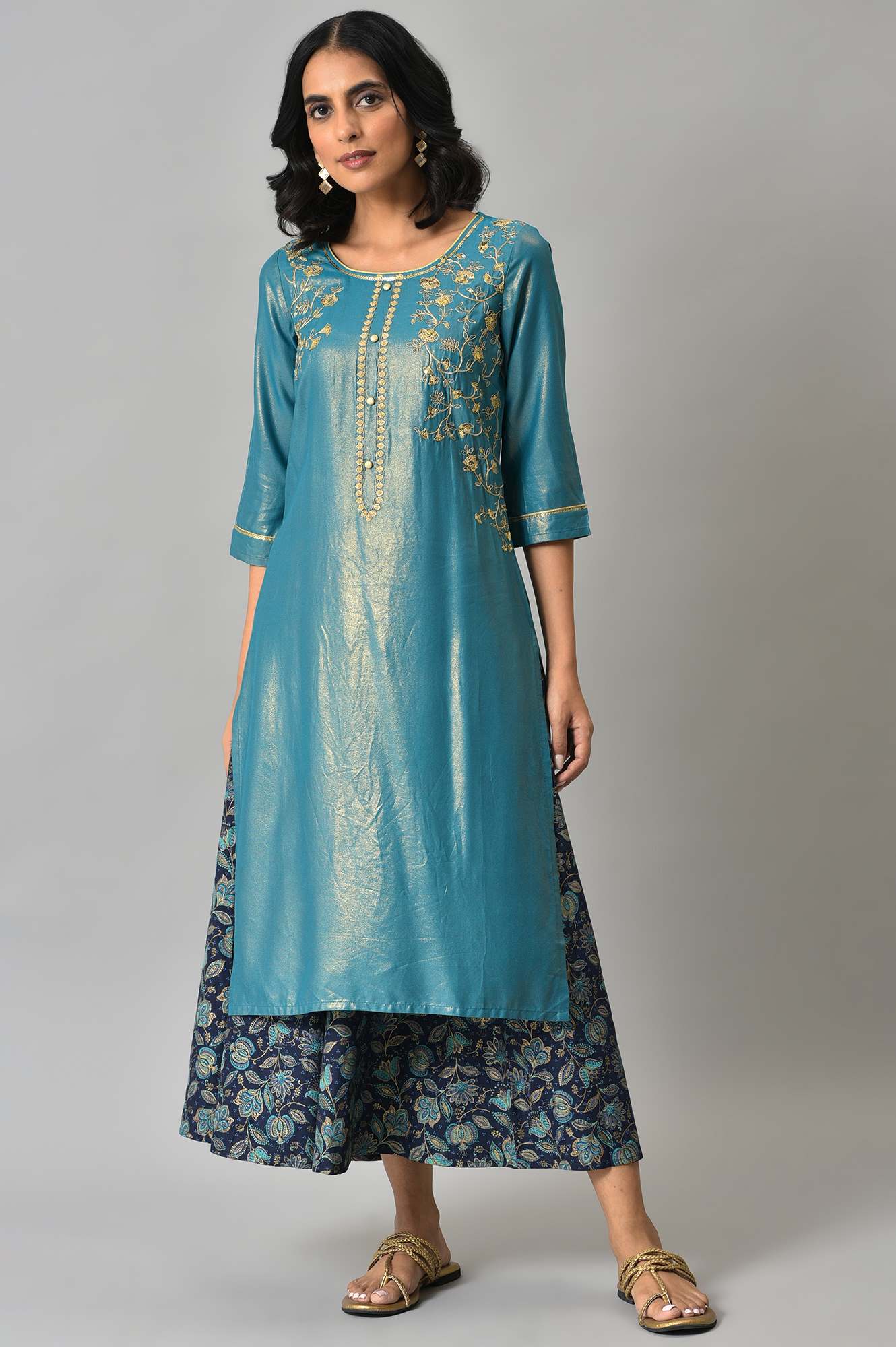 Liva Blue Zari Embroidered Kurta With Printed Culottes - Image 8