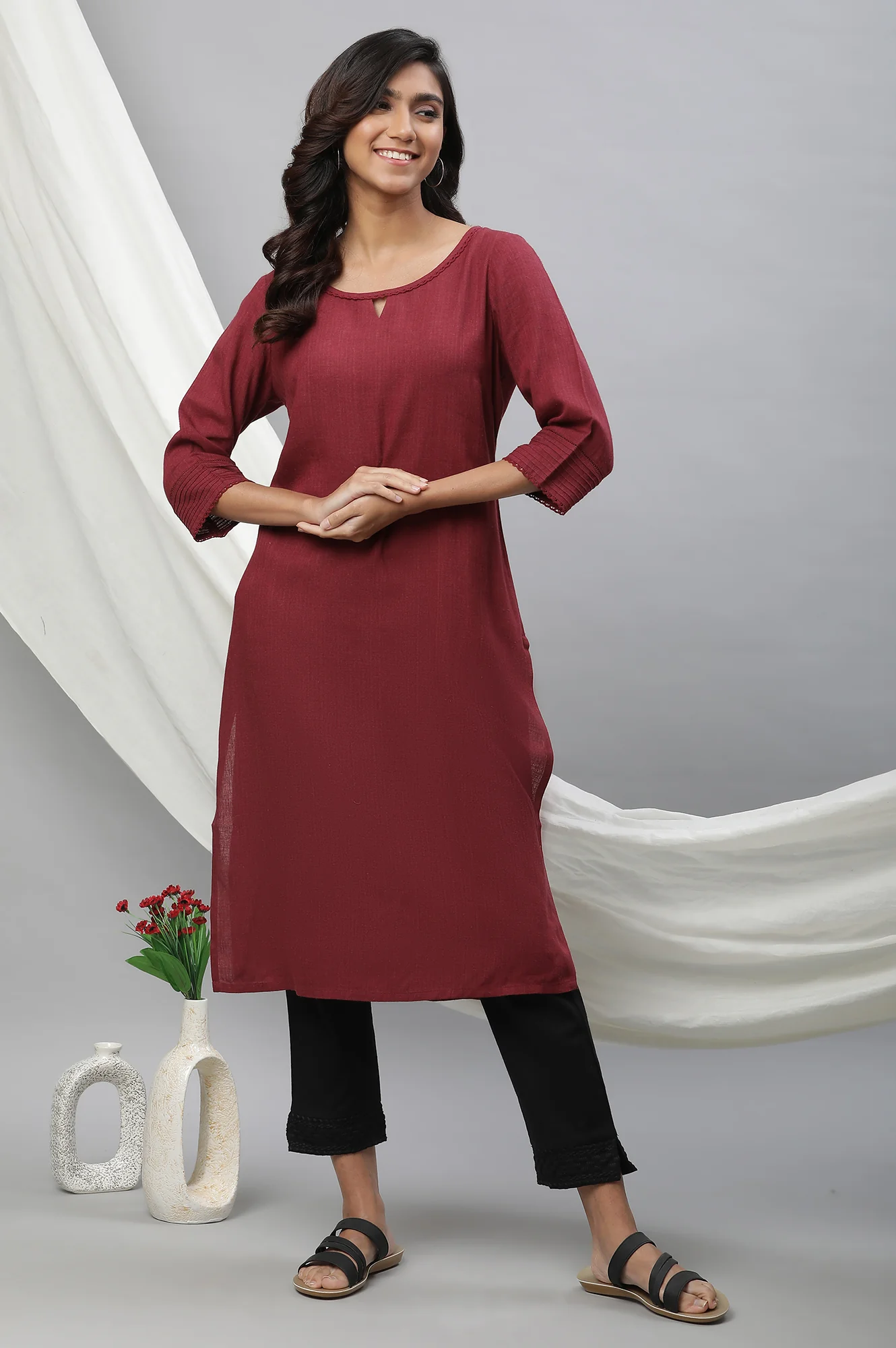 Maroon Solid Lace Trim Straight Rayon Kurta