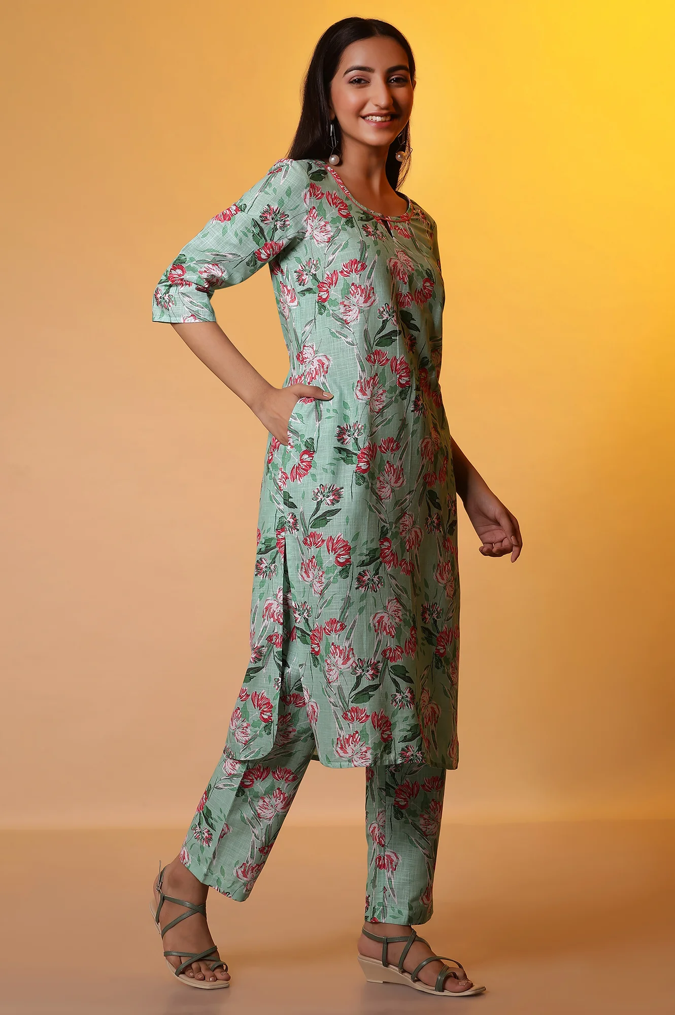 Mist Green Floral Straight Kurta and Parallel Pants Set - Image 5