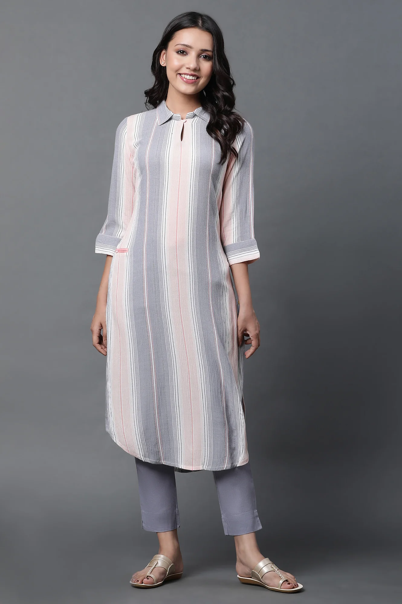 Multi-coloured Dobby Kurta and Pants Set - Image 2