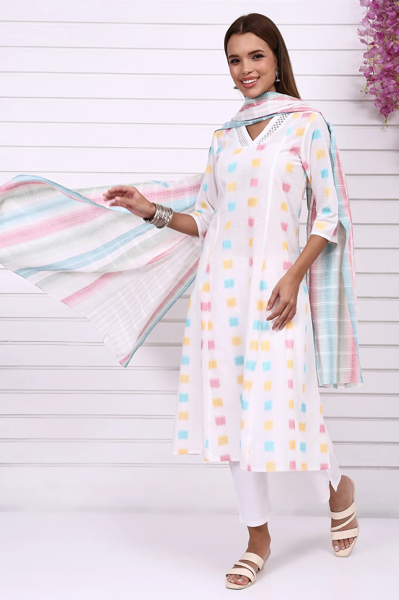 Multicolor Self Design Printed Cotton Dupatta - Image 4
