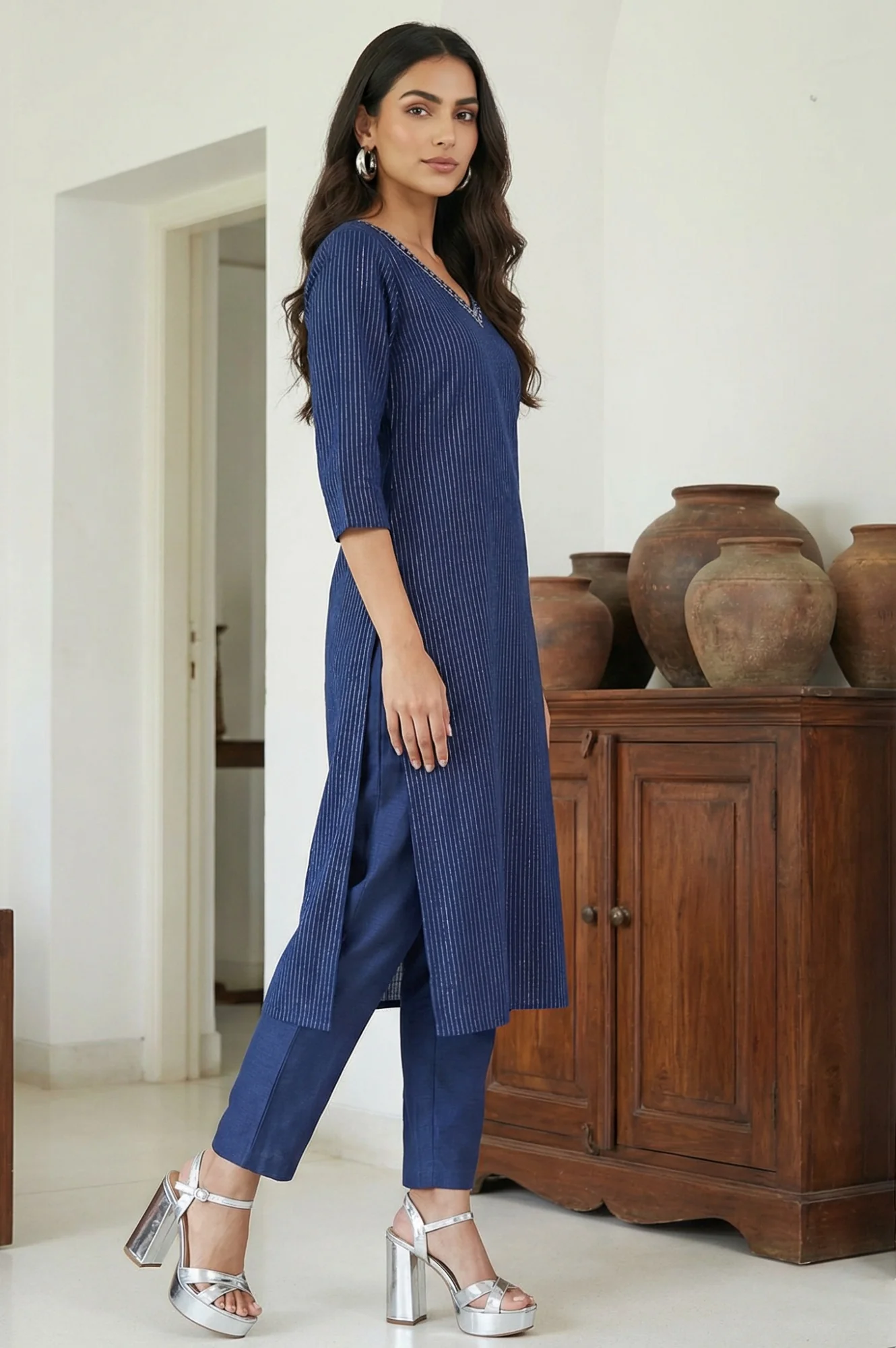 Navy Blue Cotton Zari Embellished Straight Kurta - Image 6