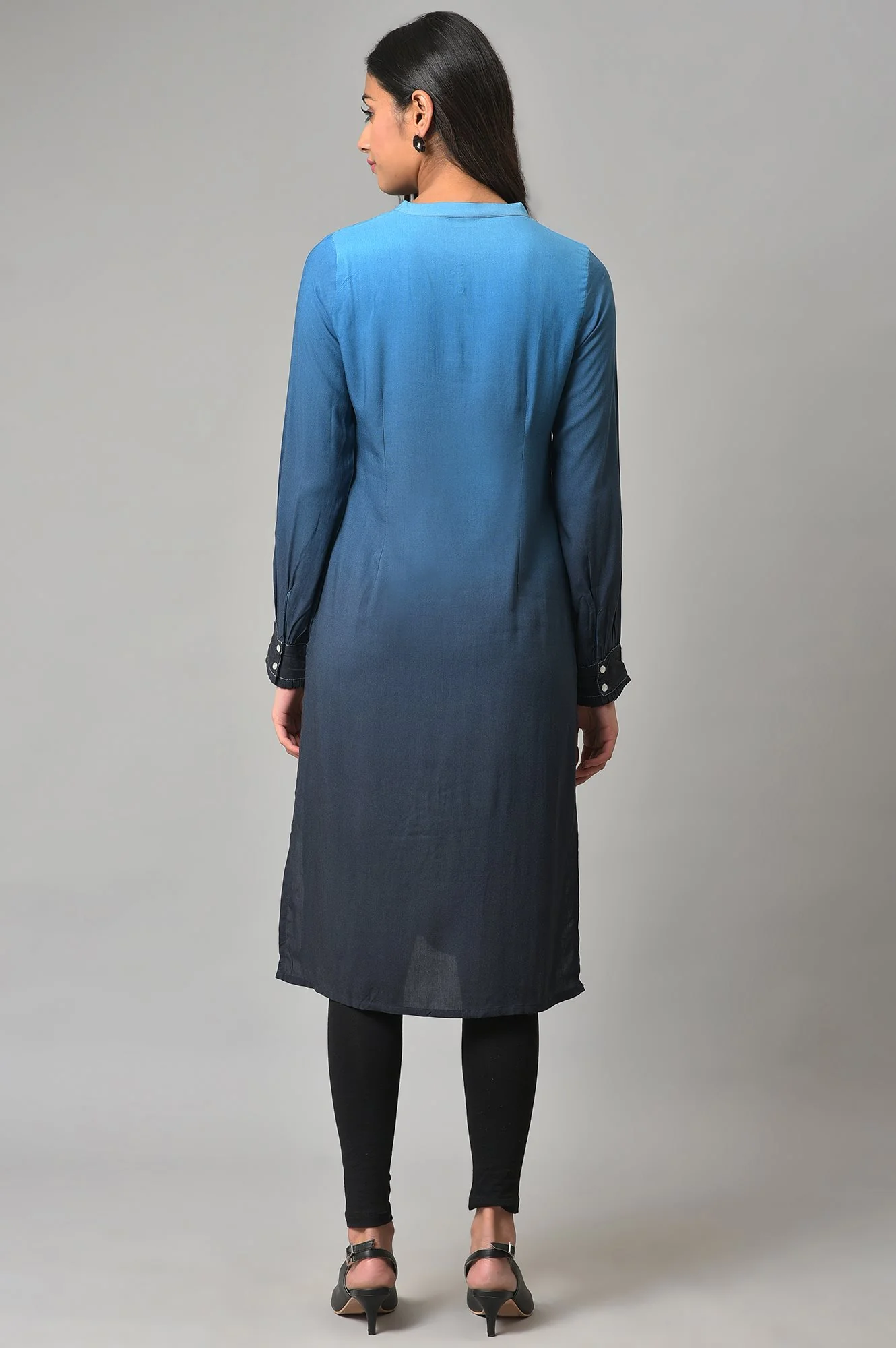 Navy Blue Printed Rayon Liva Kurta - Image 2