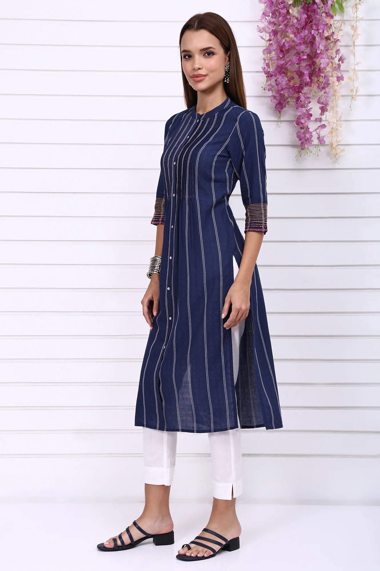 Navy Blue Striped Printed Thread Embroidered Cotton Straight Kurta - Image 4