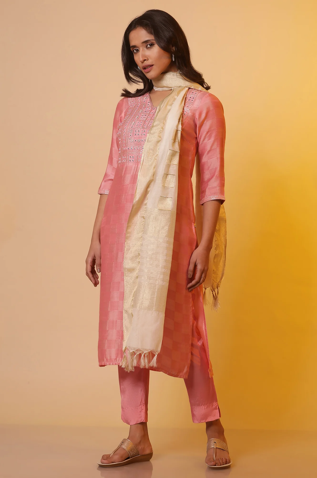 Off-White Banarasi Yarn-Dyed Dupatta - Image 3