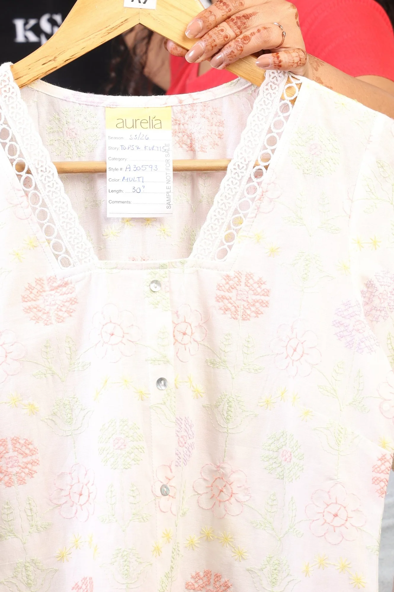 Off White Thread Embroidered Pure Cotton Straight Kurti - Image 7