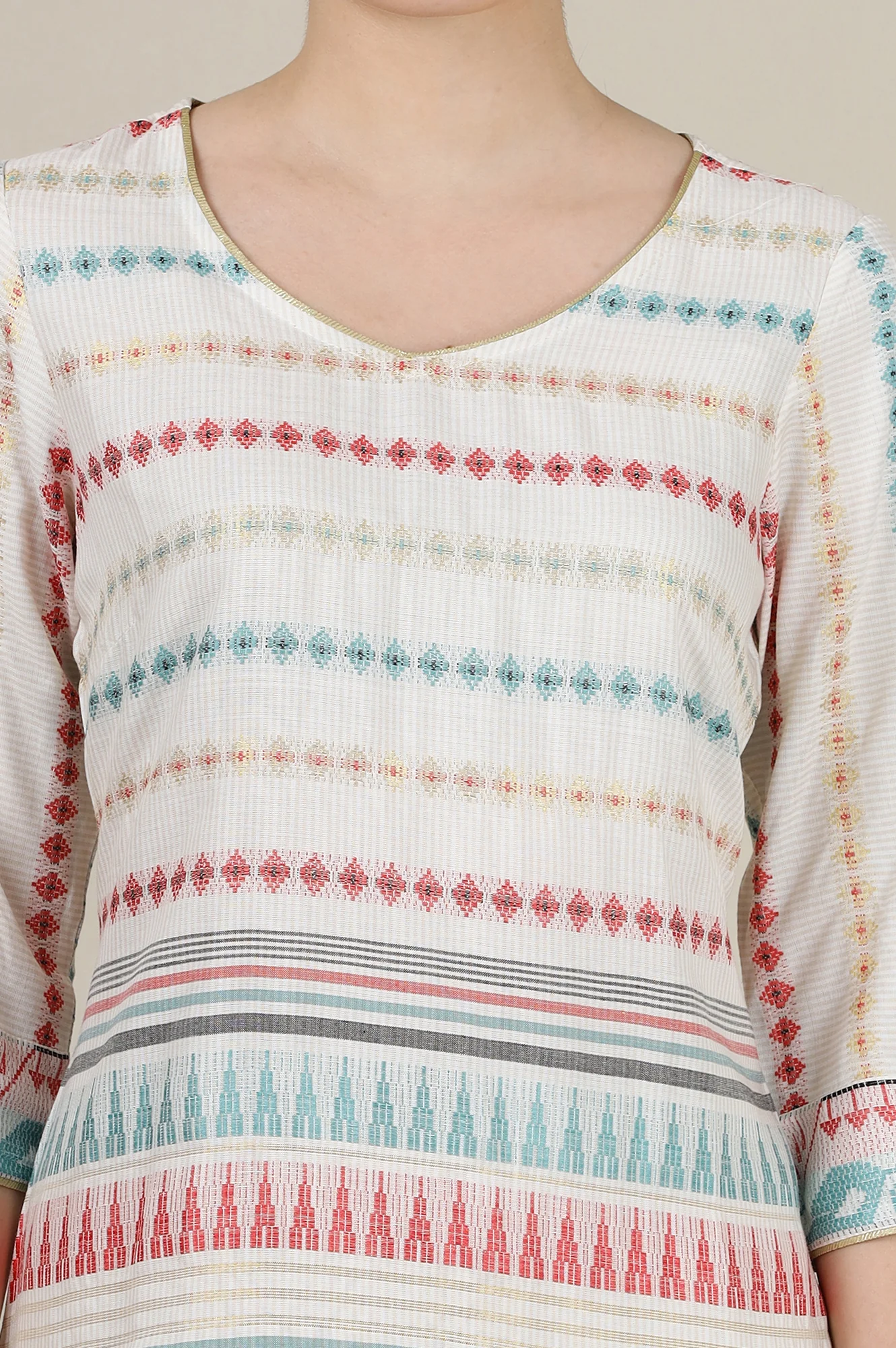 Off White Yarn Dyed V Neck Straight Kurta with Abstract Print - Image 3