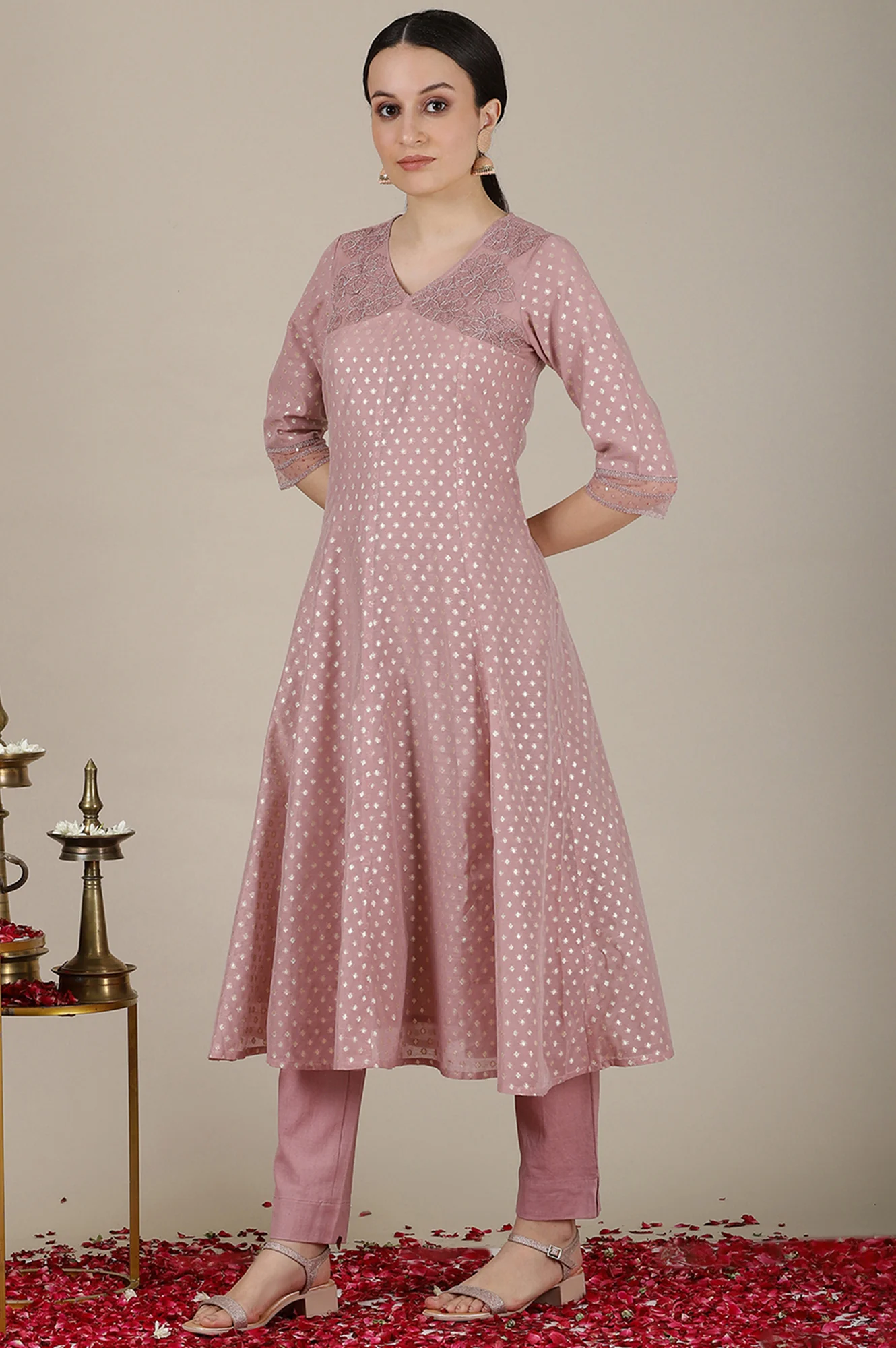 Onion Pink Yarn Dyed Dori Embroidered Anarkali Kurta, Trousers and Dupatta Set - Image 4