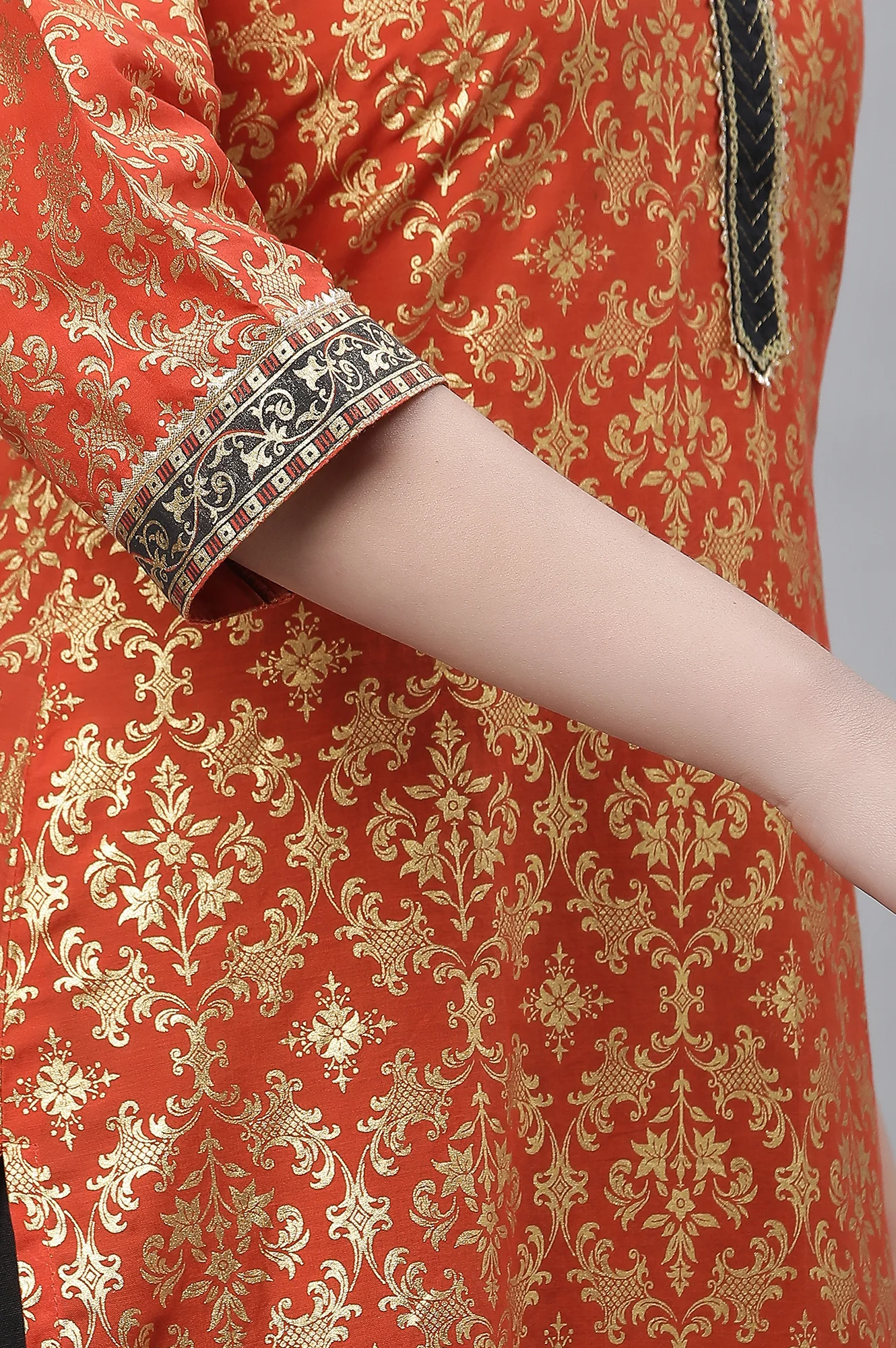 Orange Foil Printed Festive Kurta - Image 7
