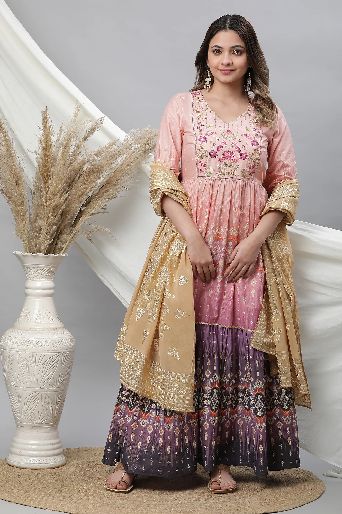 Peach Ombre Tiered Zari Embroidered Festive Kurta - Image 5