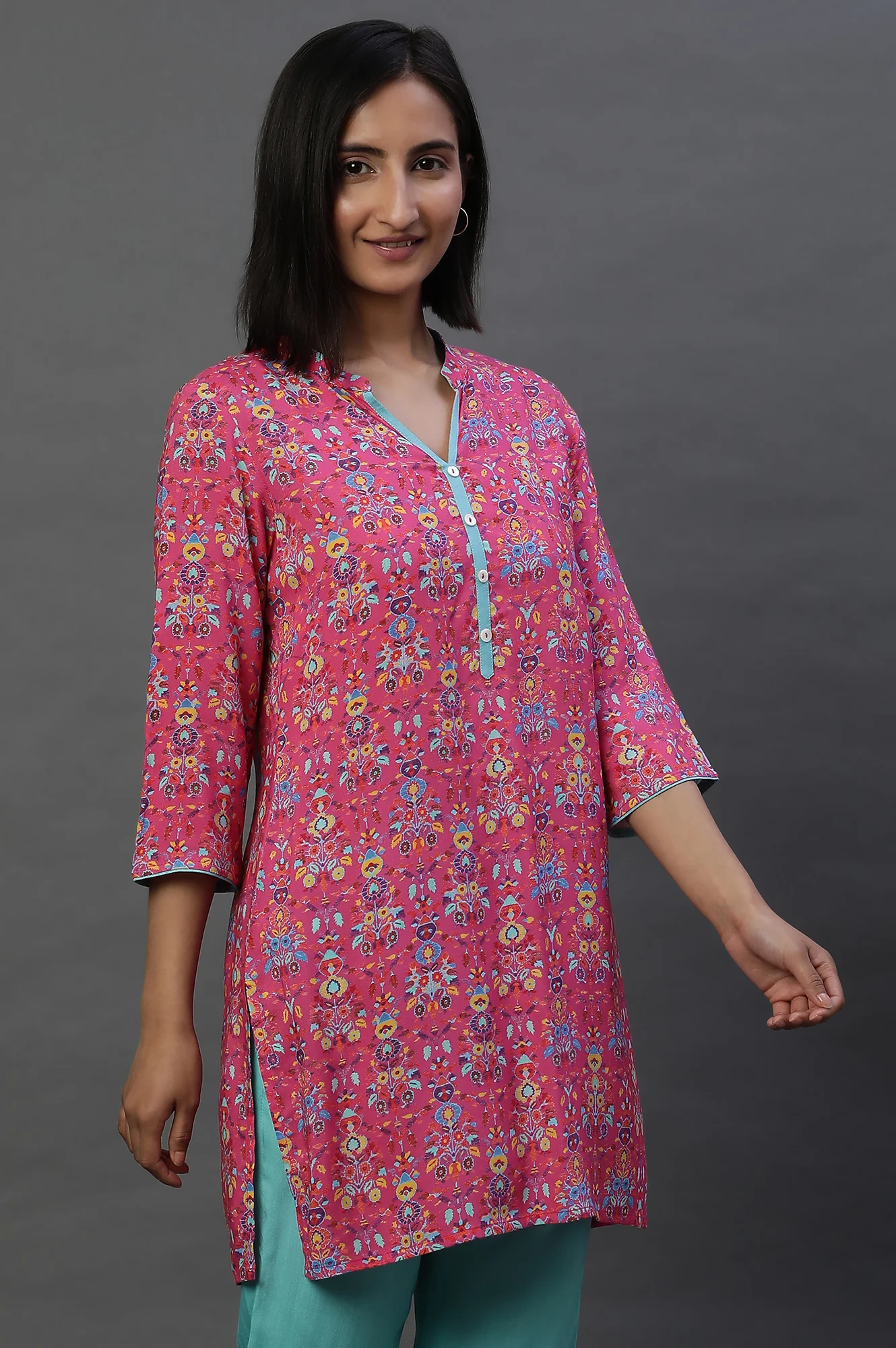Pink Digital Printed Sleek Short Kurti - Image 5