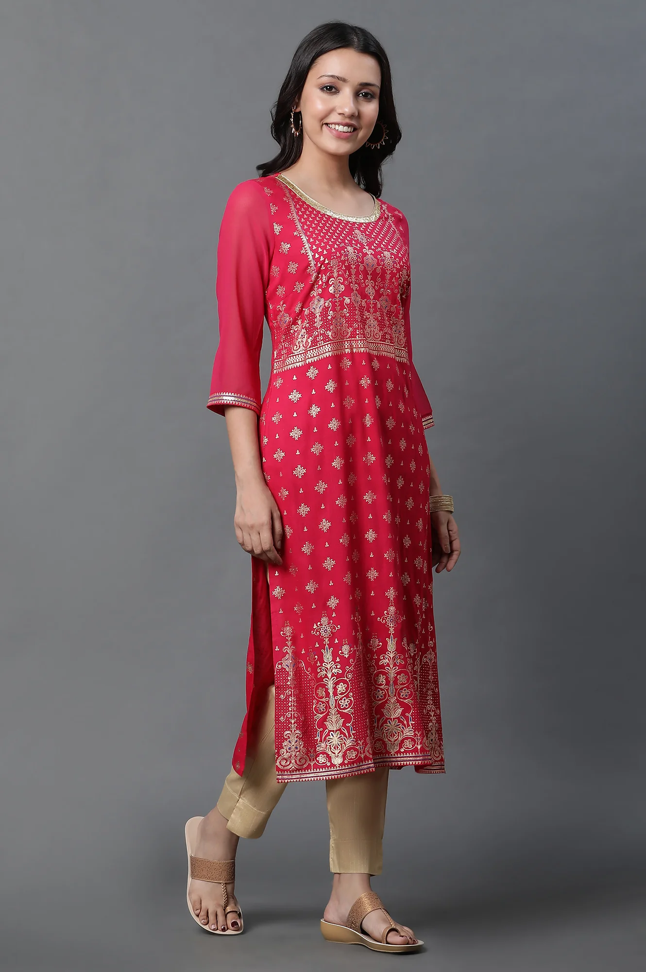 Pink Embellished Kurta and Pants Set - Image 5