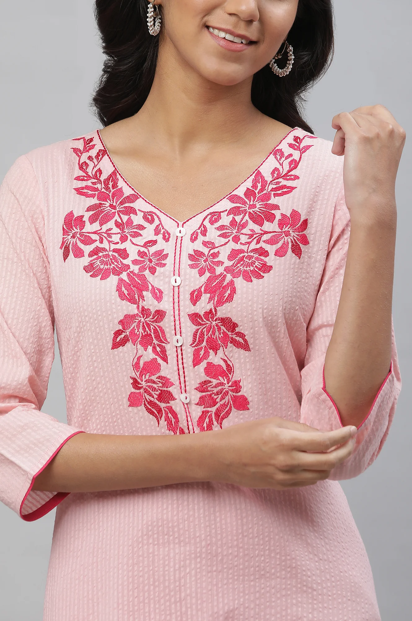 Pink Embroidered Textured Cotton Kurta - Image 6