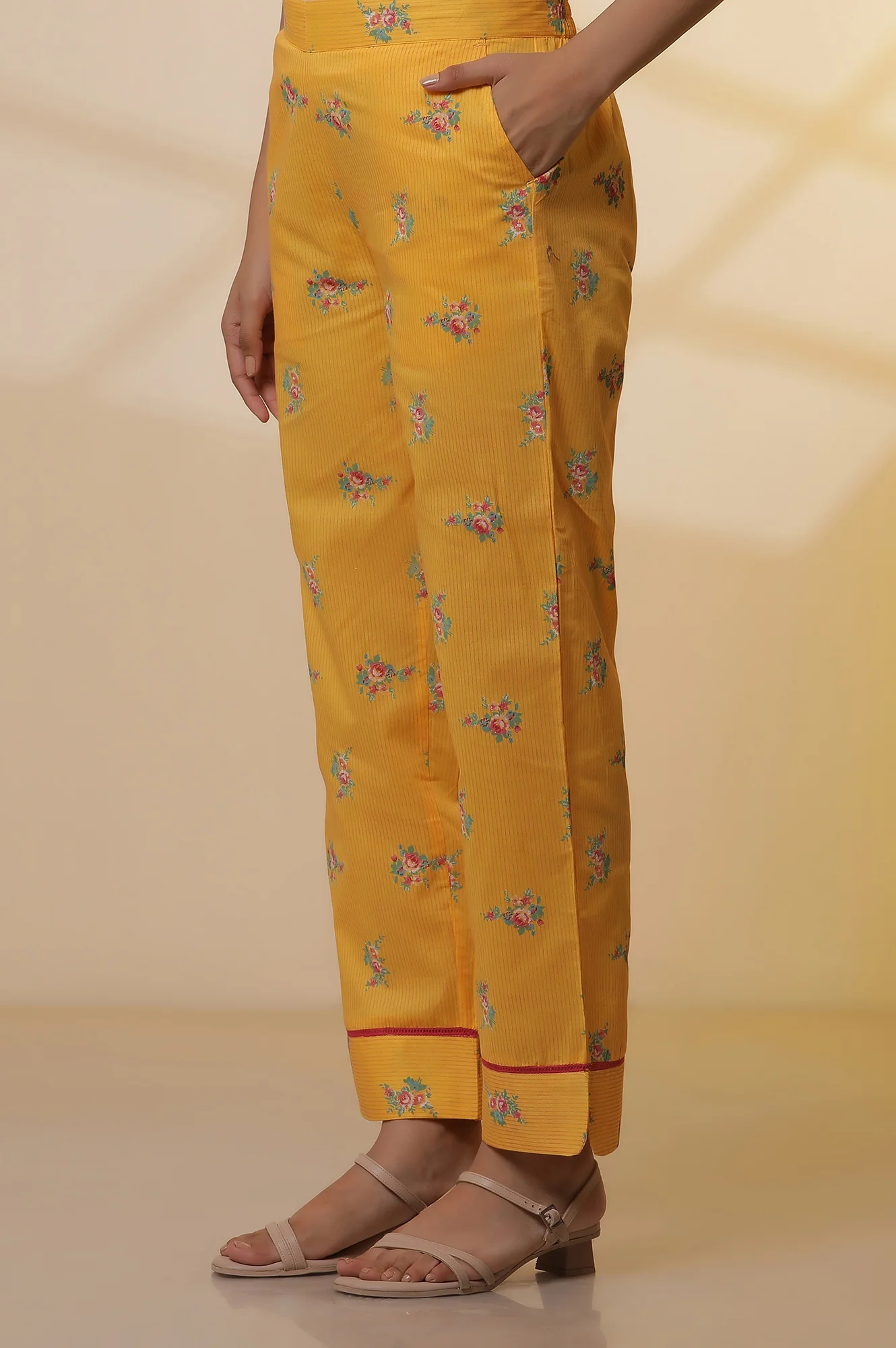 Pink Embroidered Textured Kurta, Printed Pants and Dupatta Set - Image 8