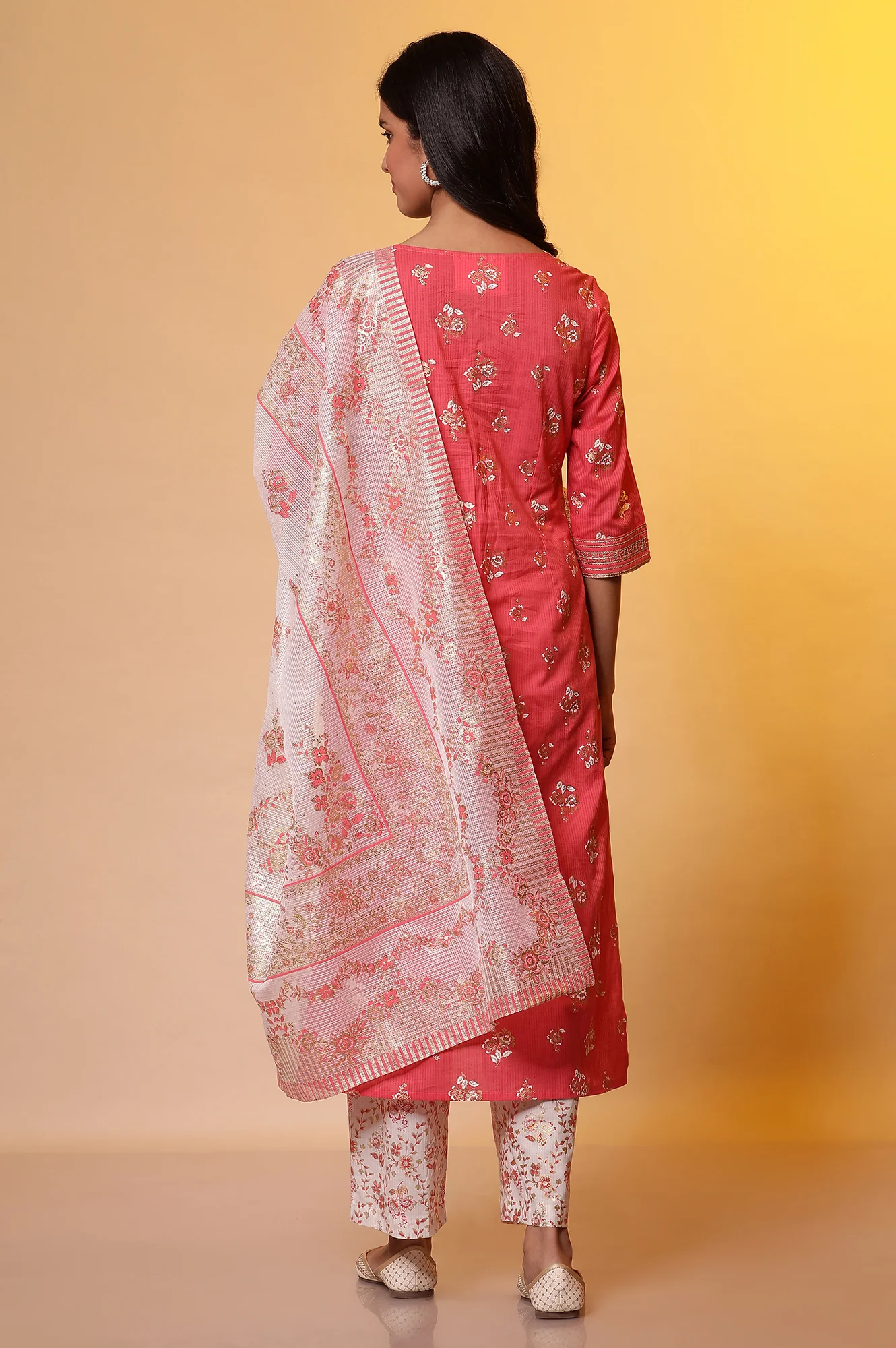 Pink Floral Foil Printed Kurta, Palazzo and Dupatta Set - Image 5