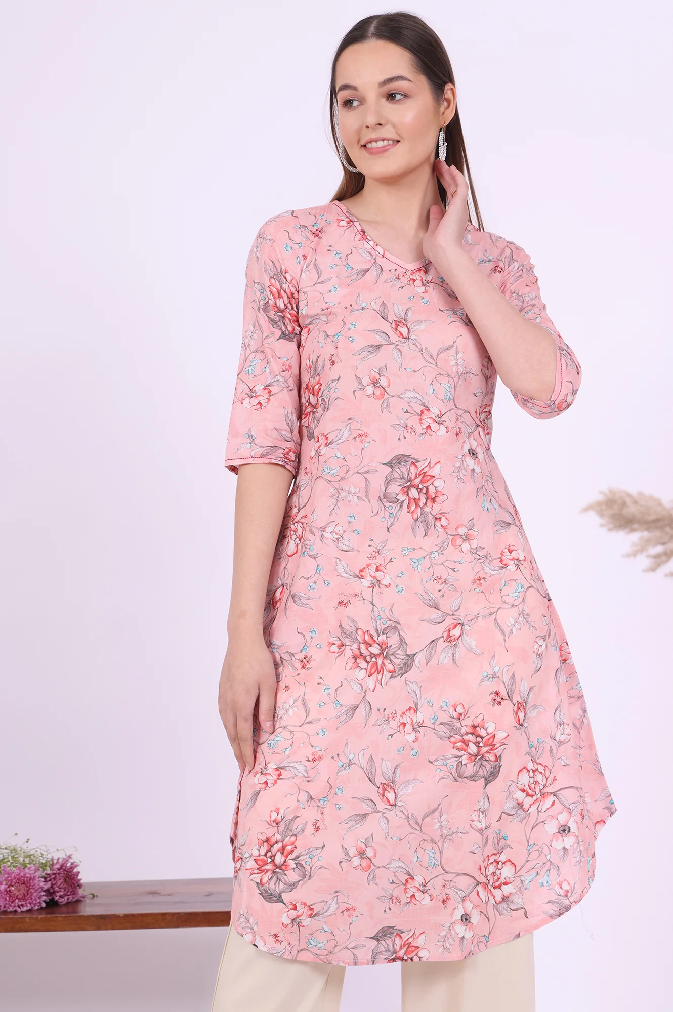 Pink Floral Printed Pure Cotton Straight Kurta - Image 2