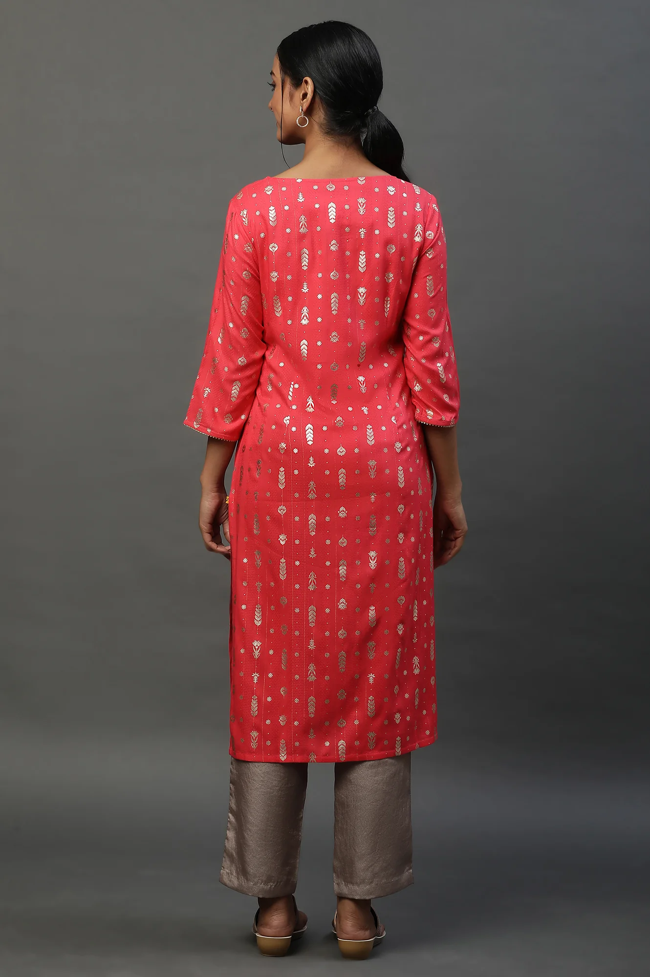 Pink Foil Printed Straight Festive Kurta - Image 4