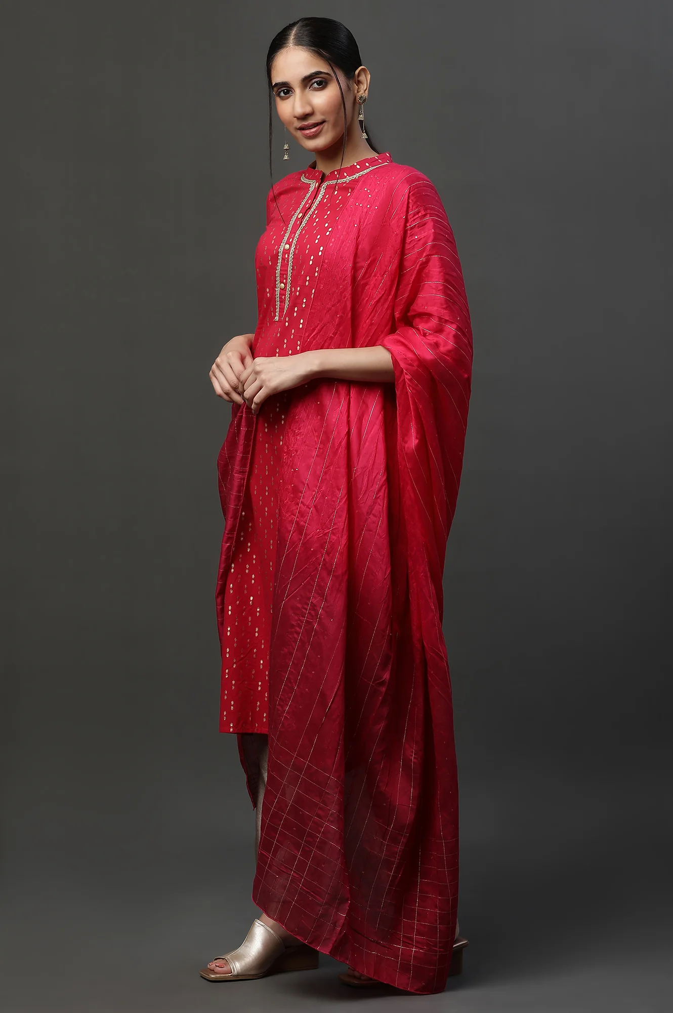 Pink Ombre Sequined Dupatta - Image 3