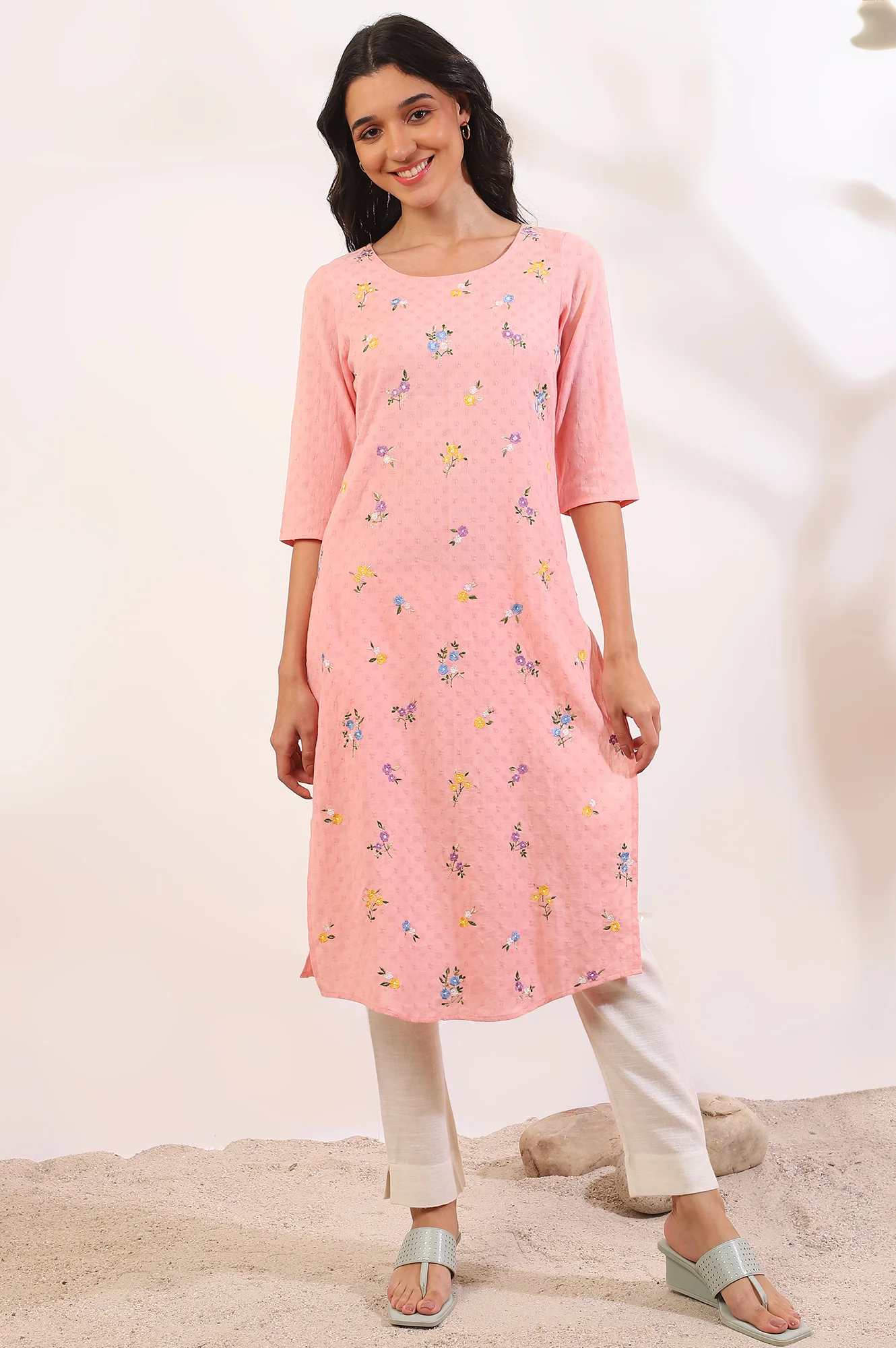 Pink Solid Zari Straight Pure Cotton Kurta - Image 2