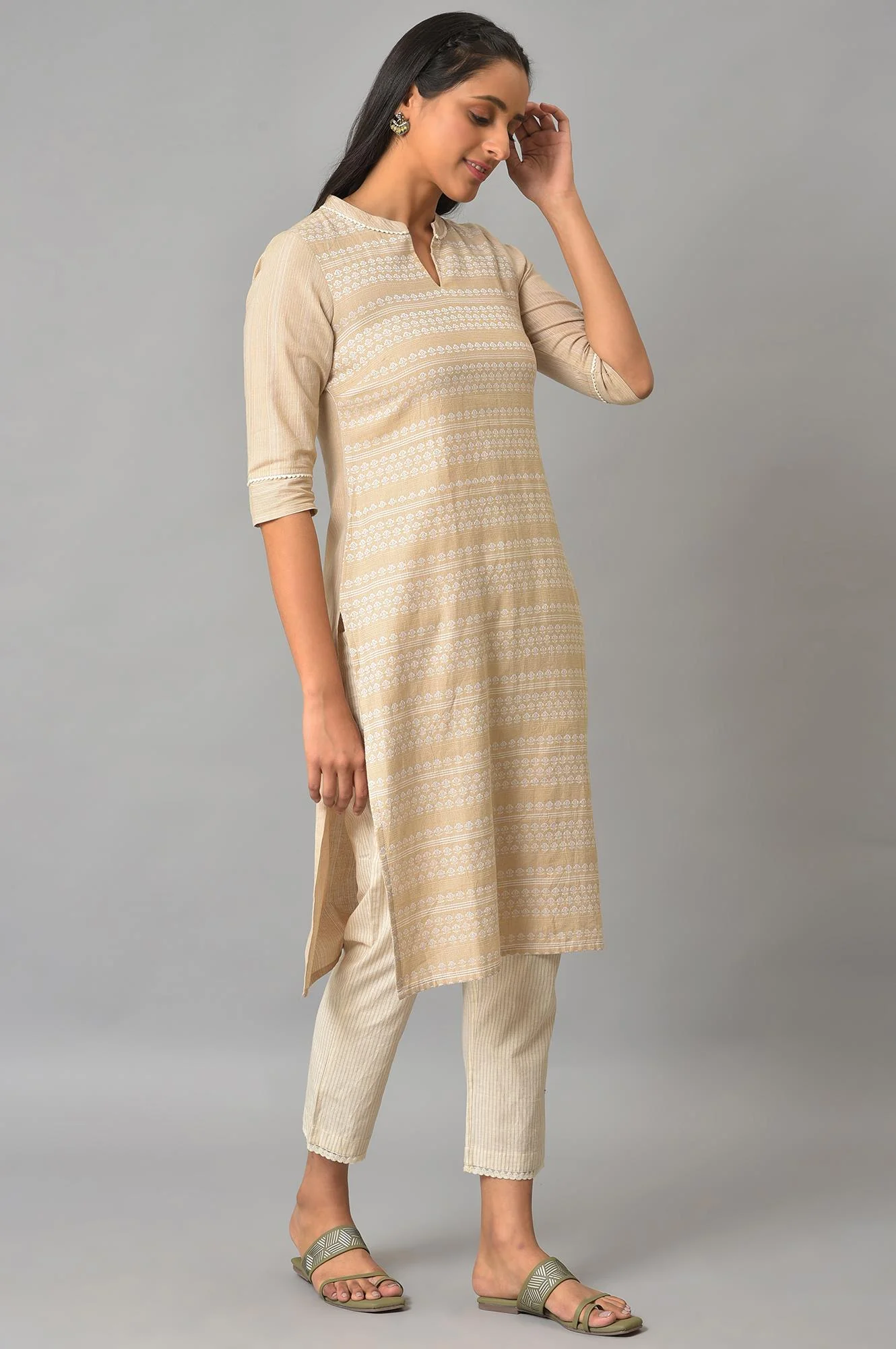 Beige Cotton Dobby Printed kurta - Image 4