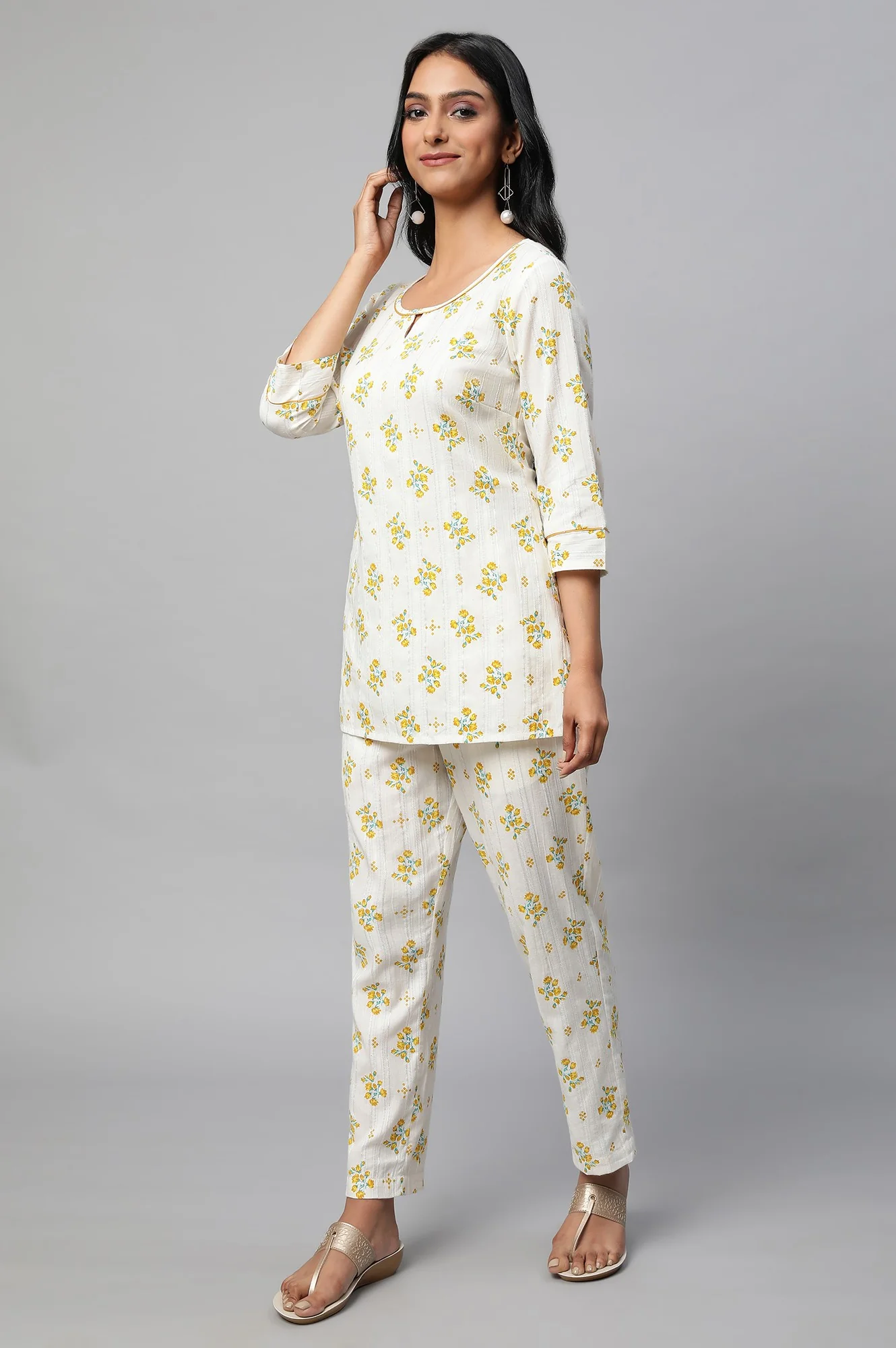Beige Floral Print Summer kurta Co-Ord Set - Image 3