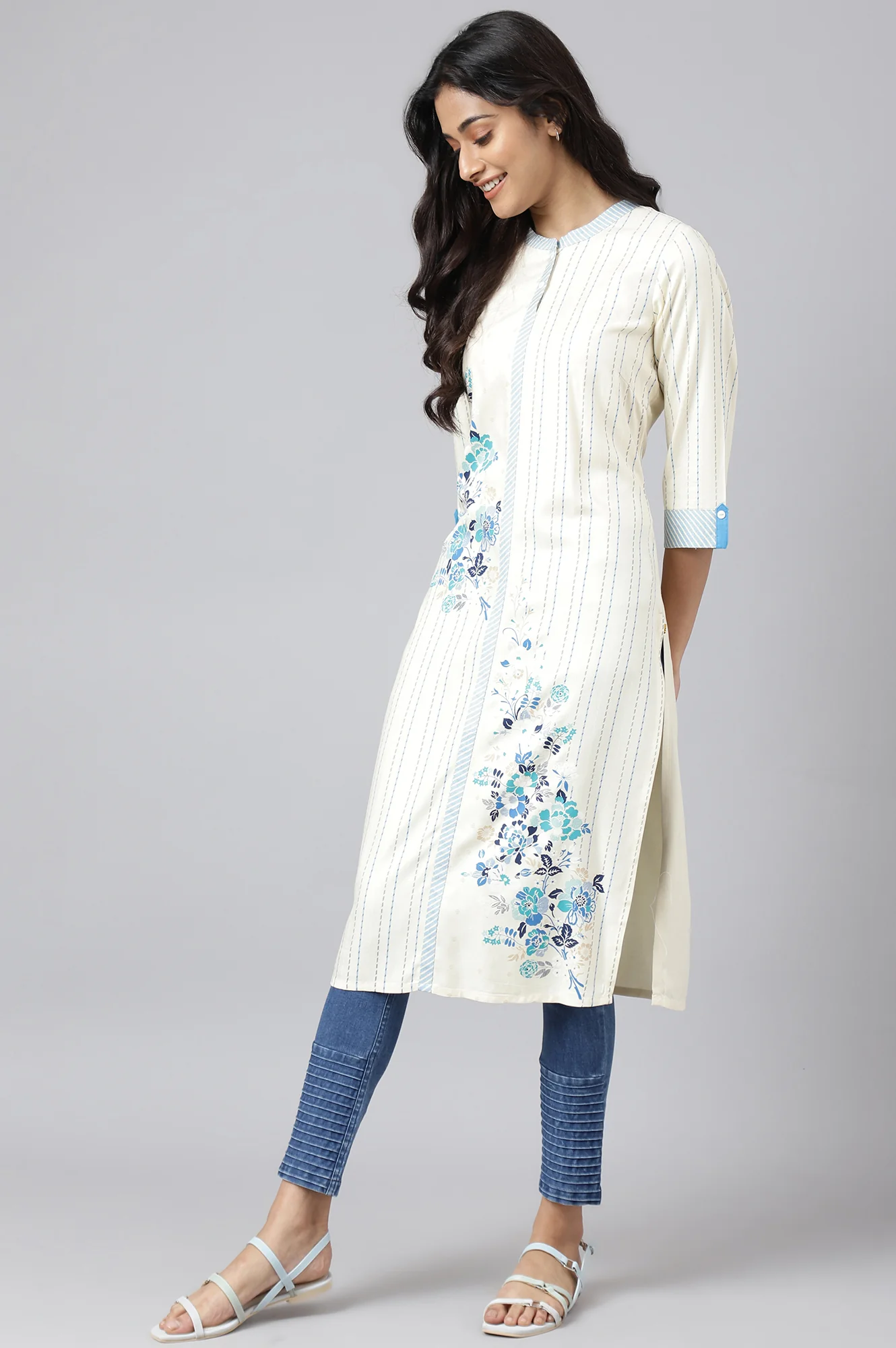 Beige Placement Print kurta - Image 3