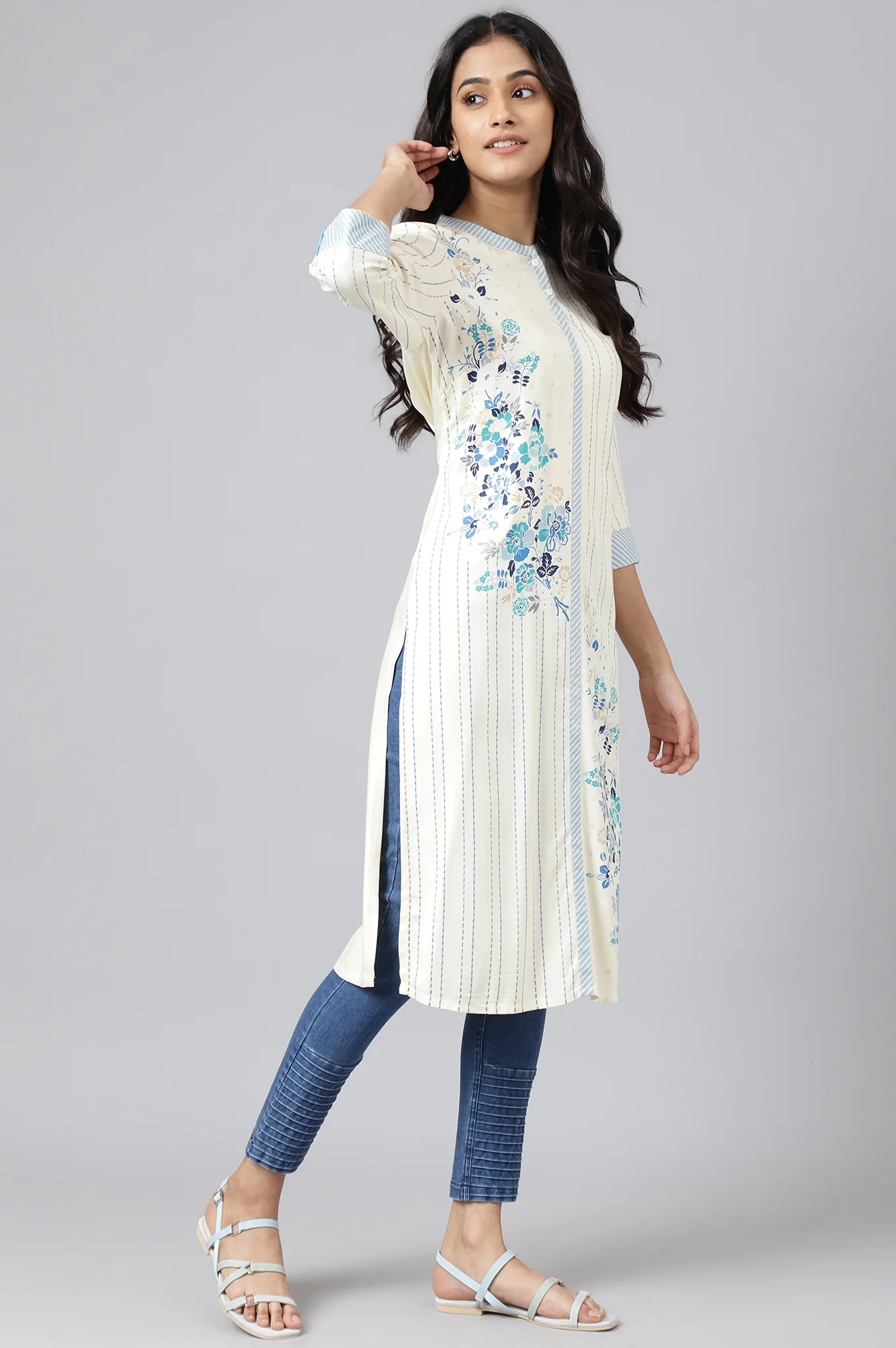 Beige Placement Print kurta - Image 6